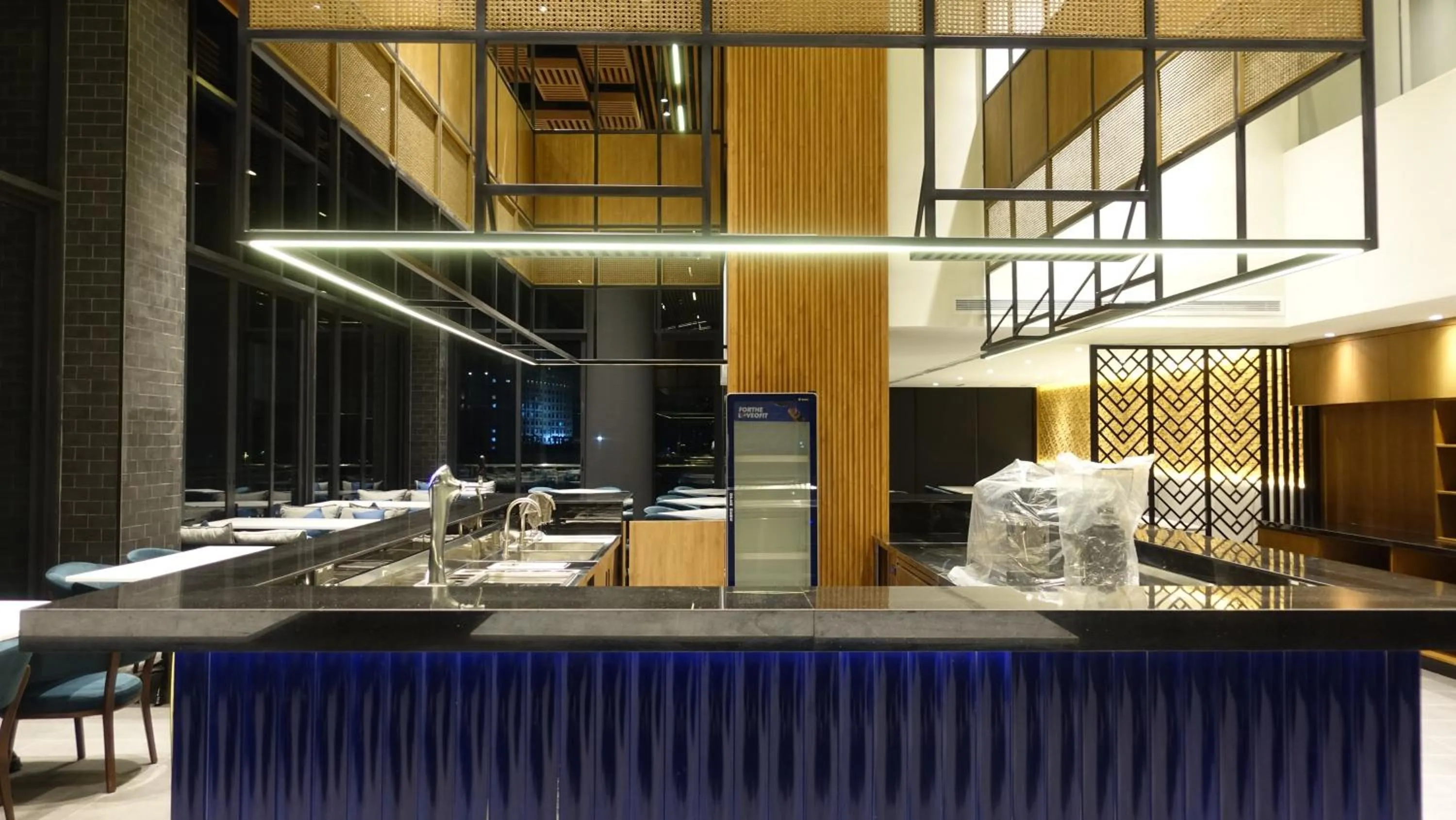 Restaurant/places to eat in Grand La Vogue Hotel and Casino