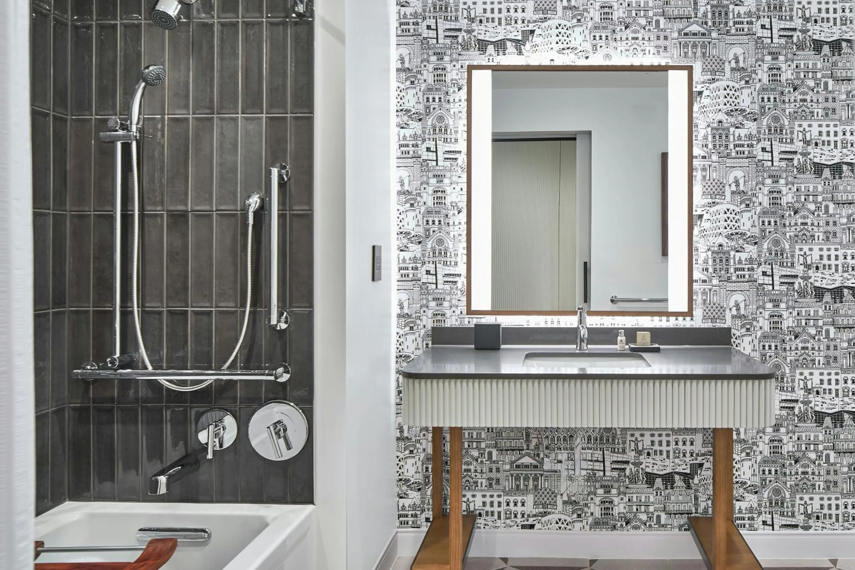 Bathroom in Hotel Celare, Cincinnati Midtown, a Tribute Portfolio Hotel