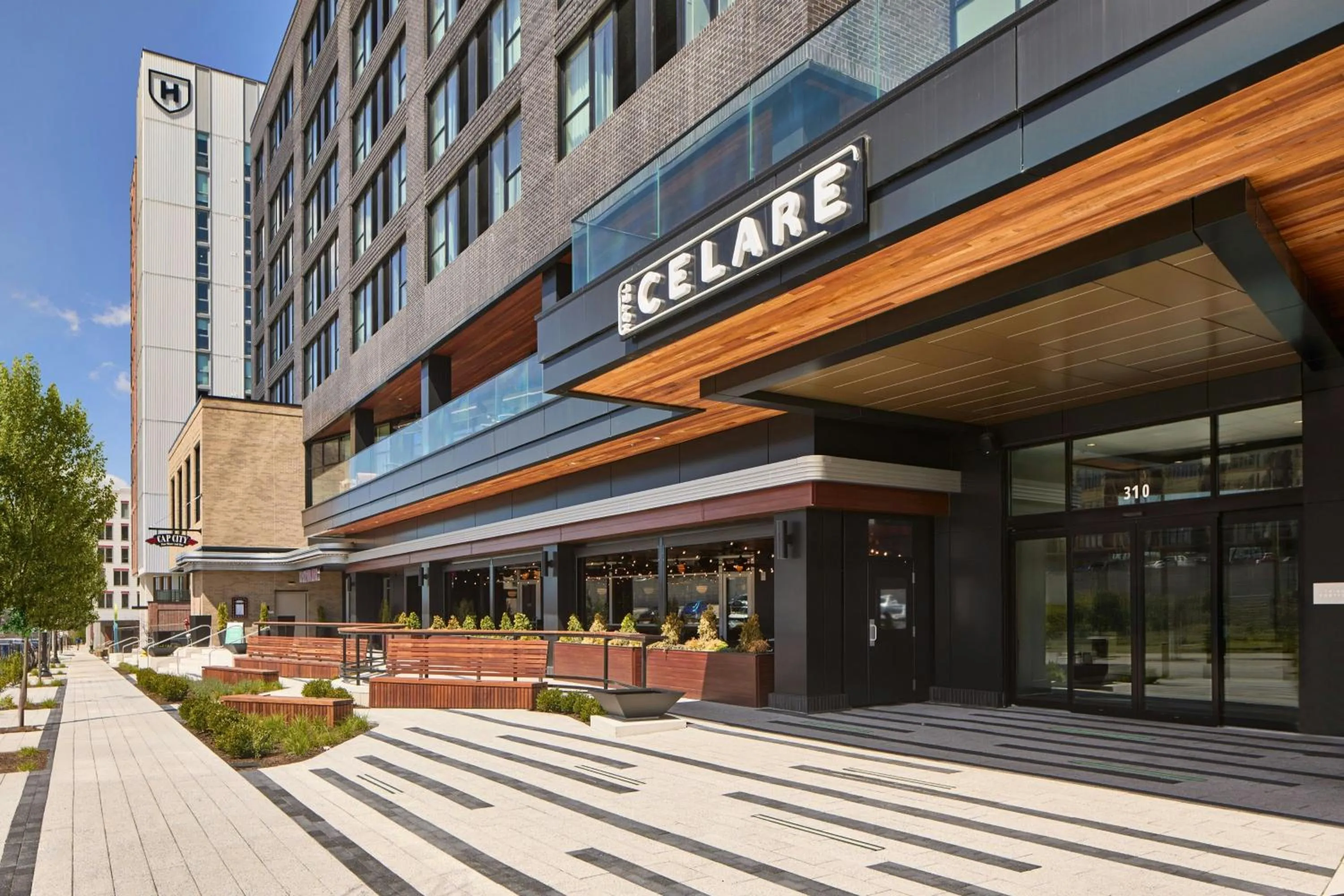 Property building in Hotel Celare, Cincinnati Midtown, a Tribute Portfolio Hotel