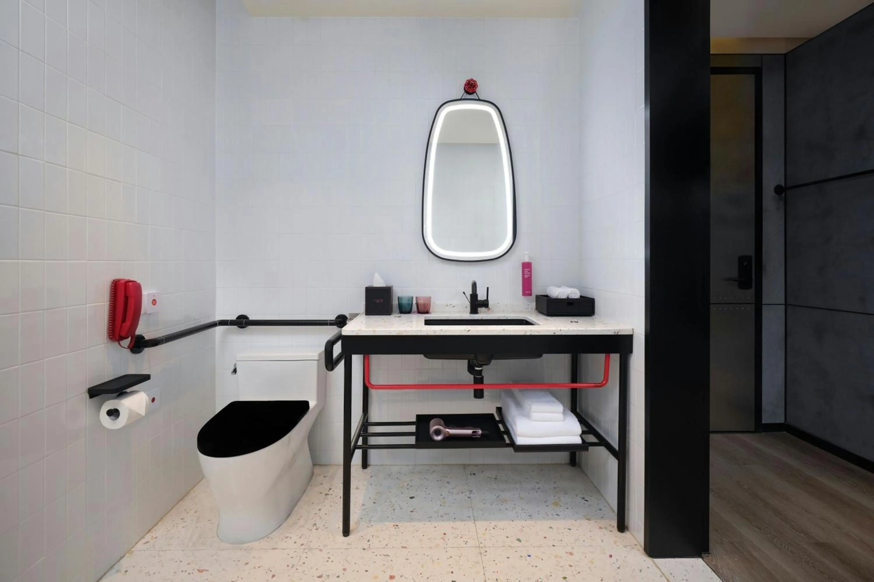 Bathroom in Moxy Ningbo Old Bund