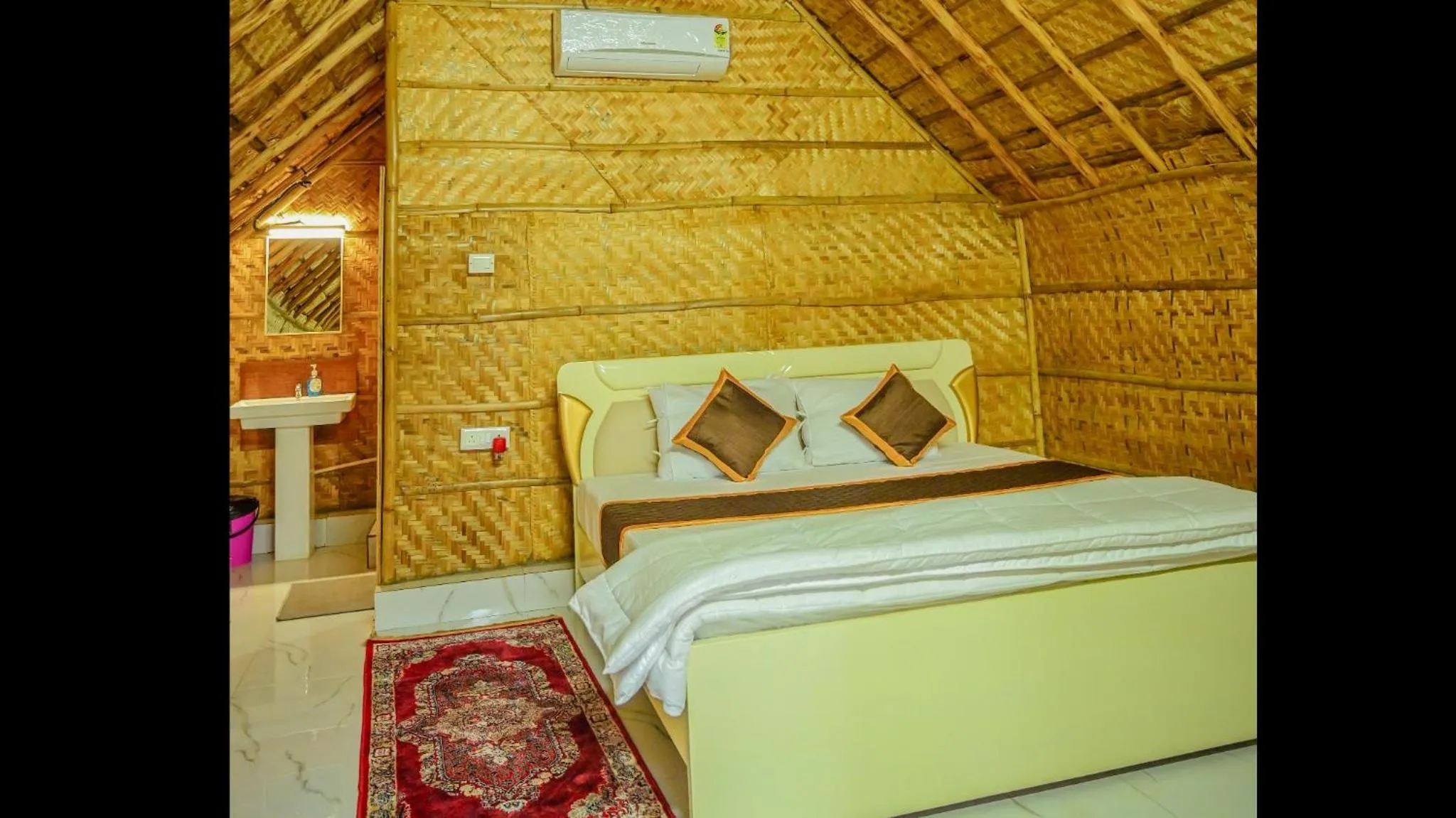 Tamarind Tree Way Side Amenities