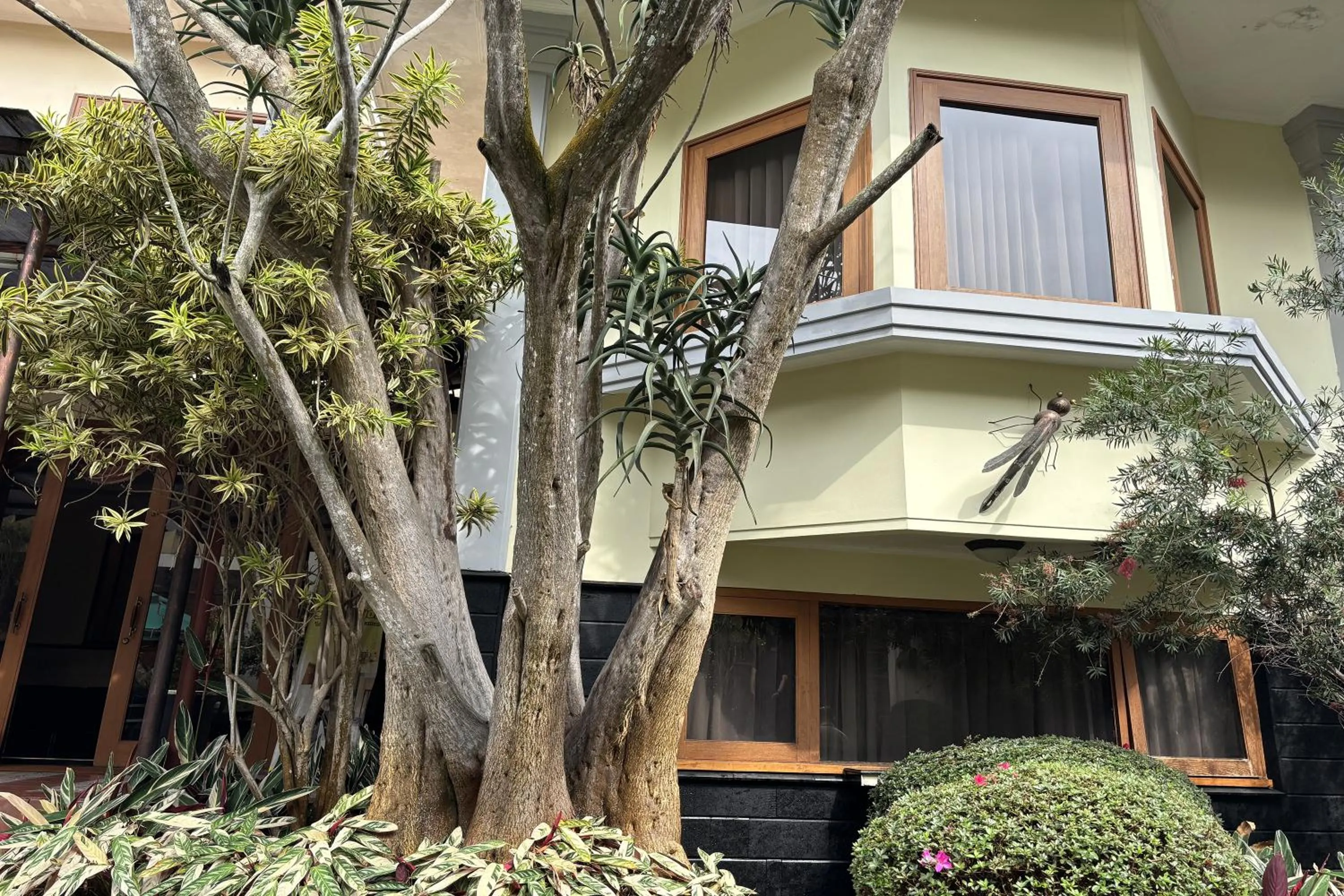 Property building in Hotel Pesona Bamboe Lembang