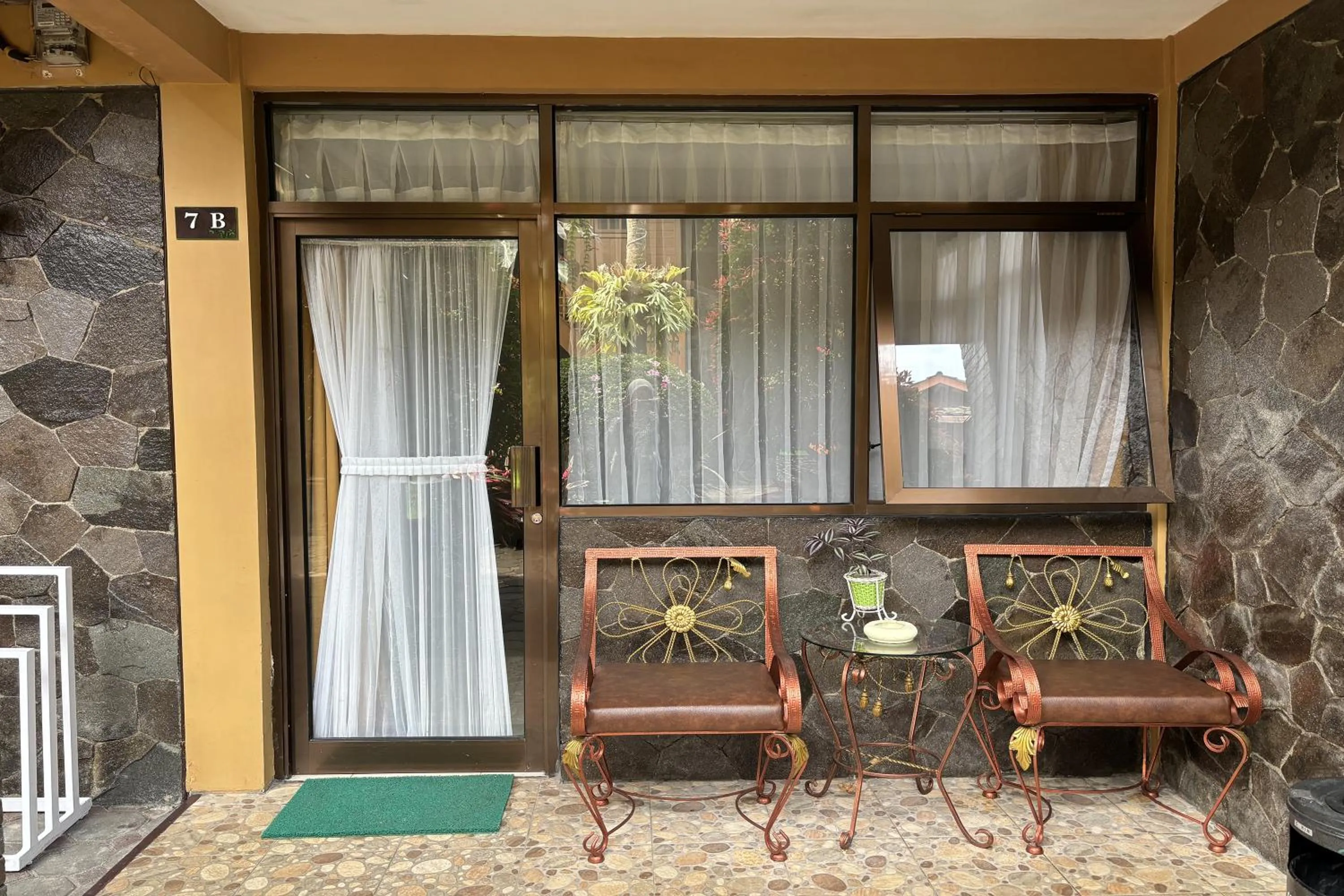 Balcony/Terrace in Hotel Pesona Bamboe Lembang