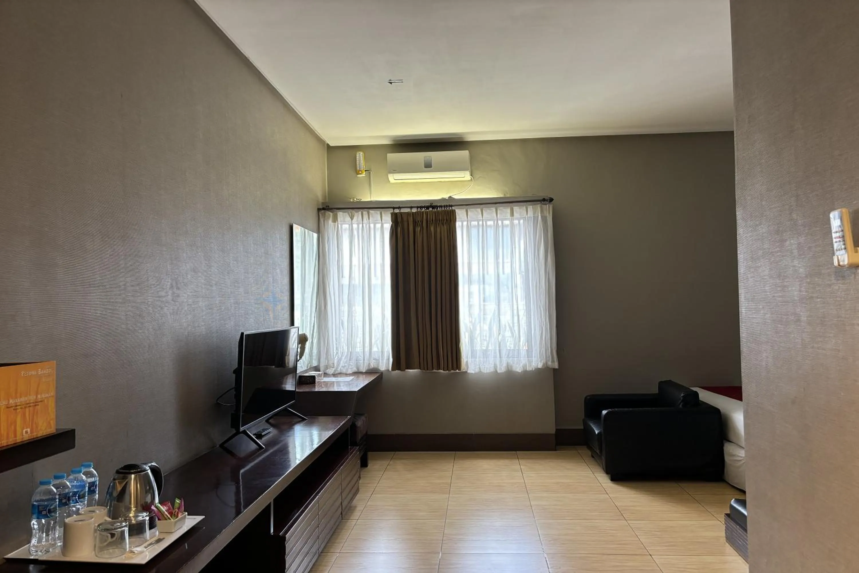 Bedroom, Bed in Hotel Pesona Bamboe Lembang