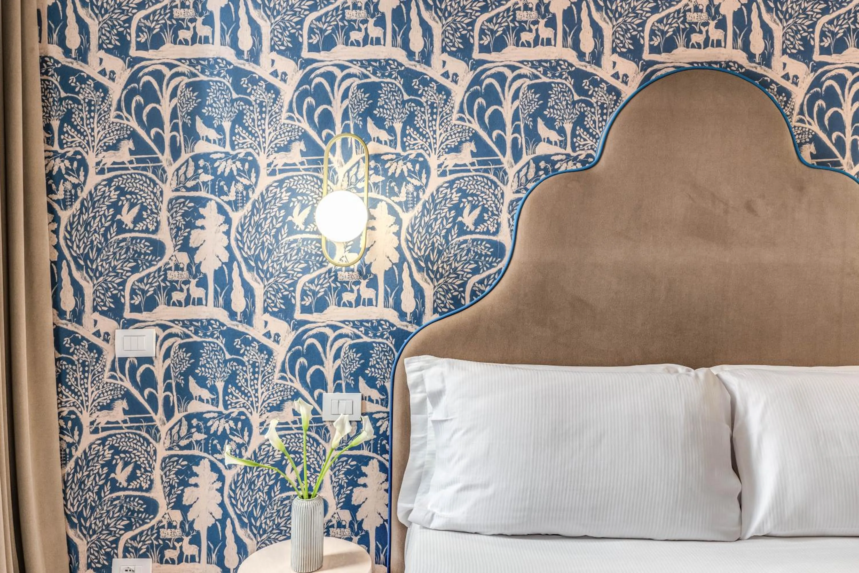 Bed in Townhouse Condotti 29