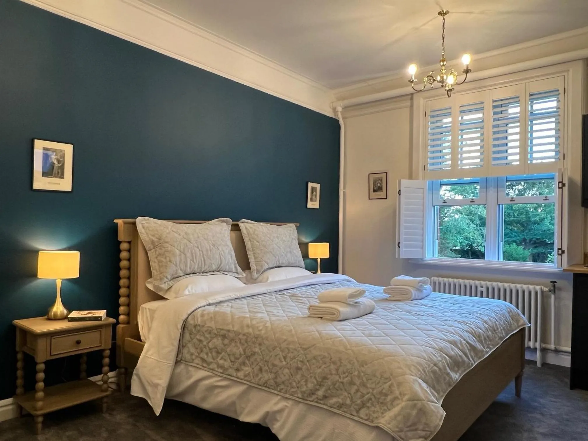 Bedroom, Bed in Willingham House