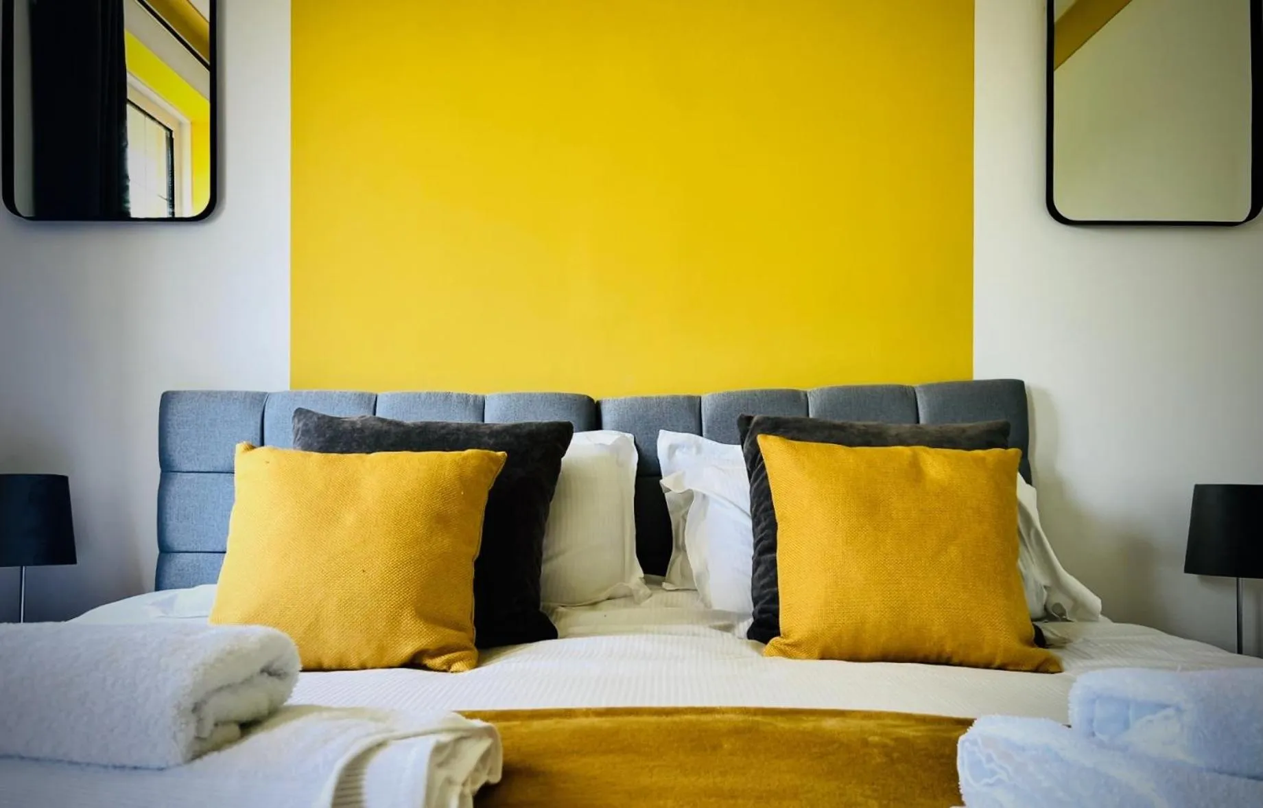 Bedroom, Bed in Willingham House