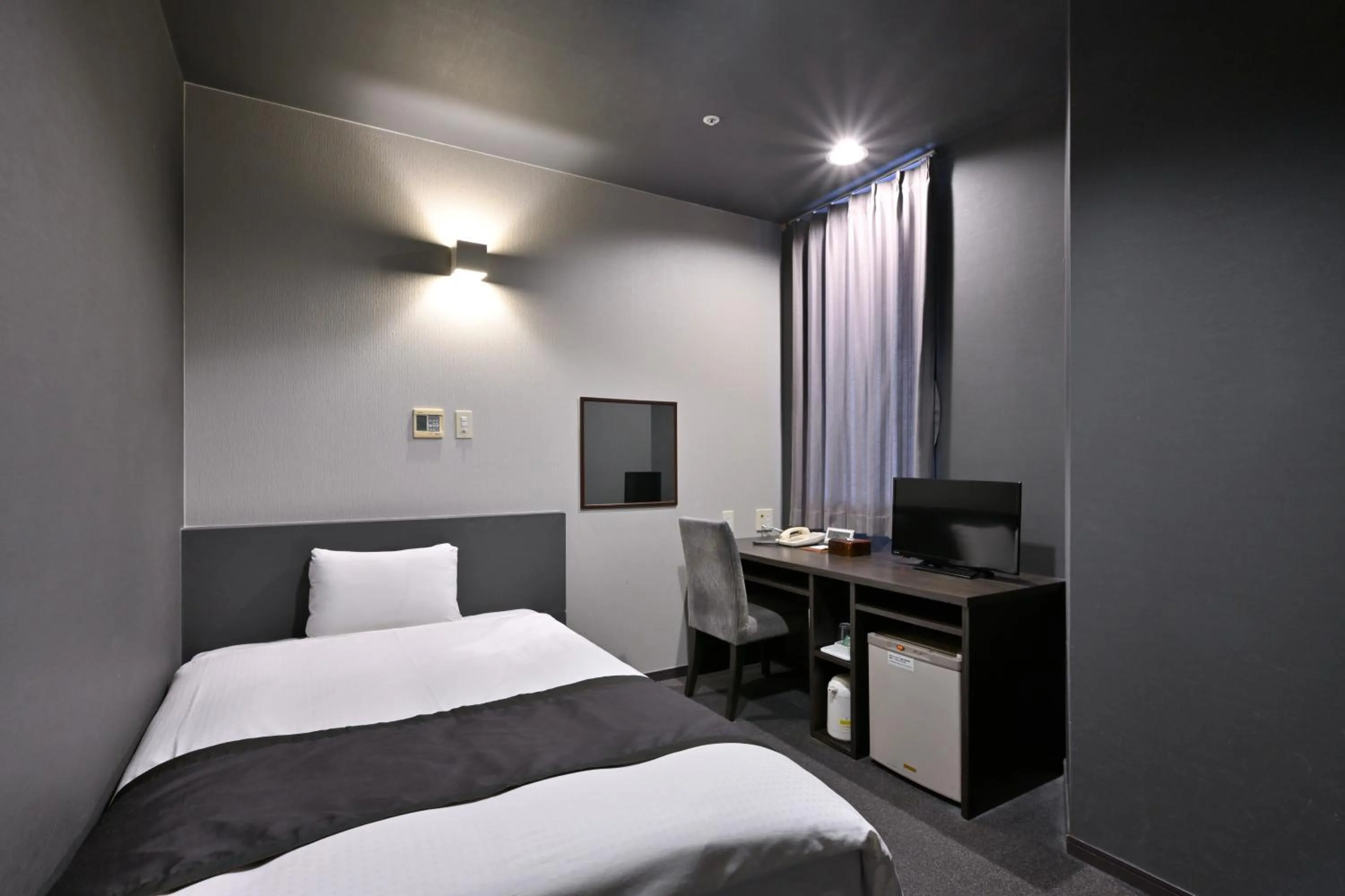 Bed in Wakayama Urban Hotel