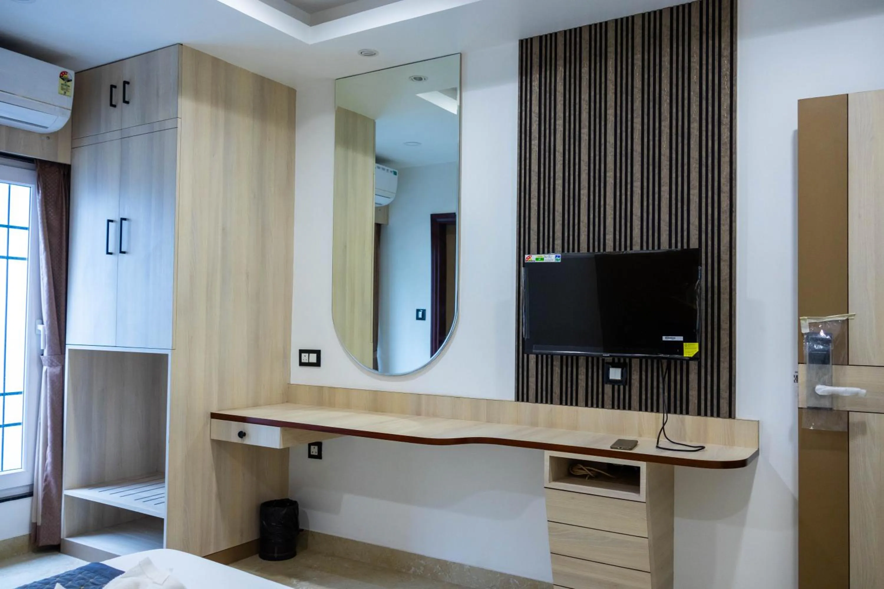 TV and multimedia in The Executive Inn