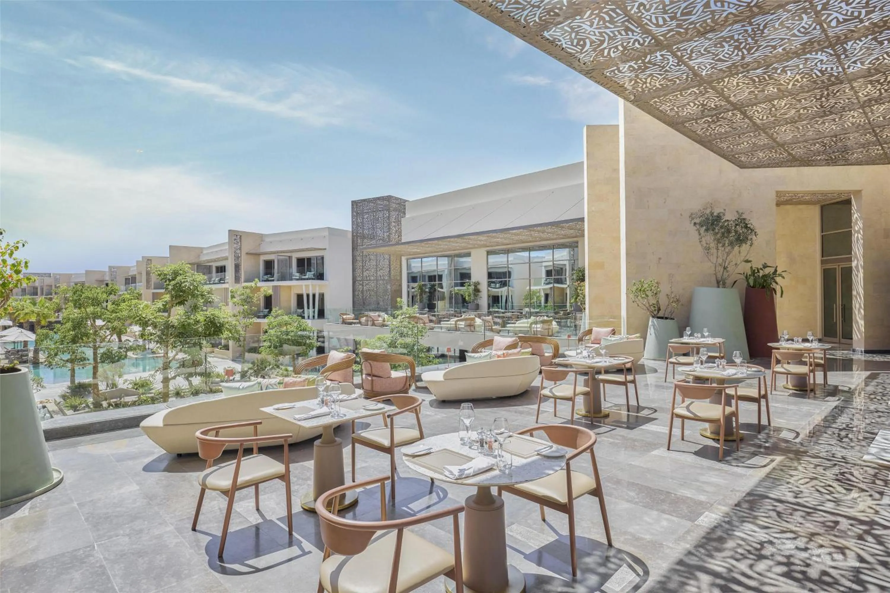 Restaurant/places to eat in Doubletree By Hilton Mangroovy El Gouna Resort