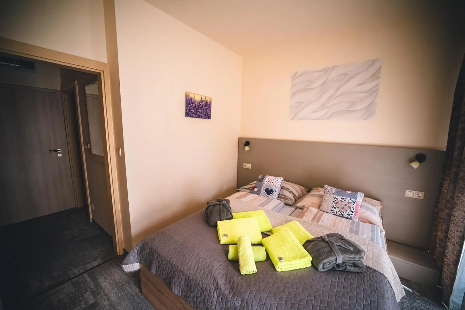 Photo of the whole room, Bed in Wellness & Spa Hotel Čertov