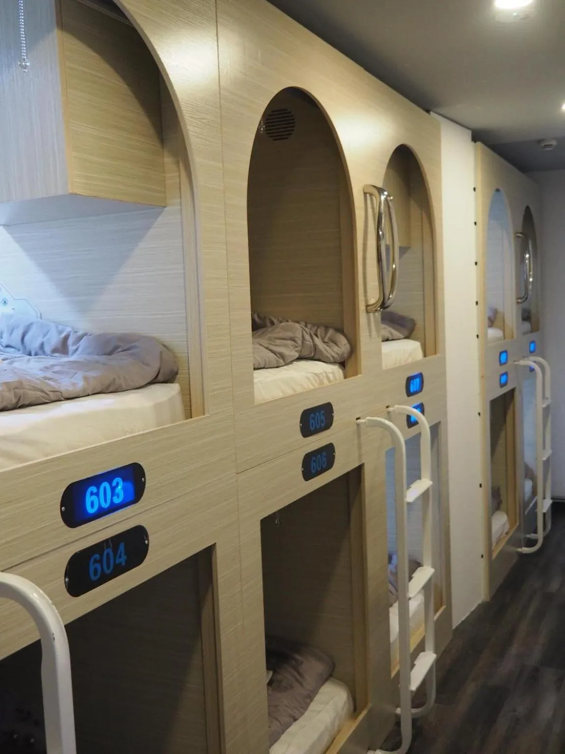 Bed in Coller Chinatown