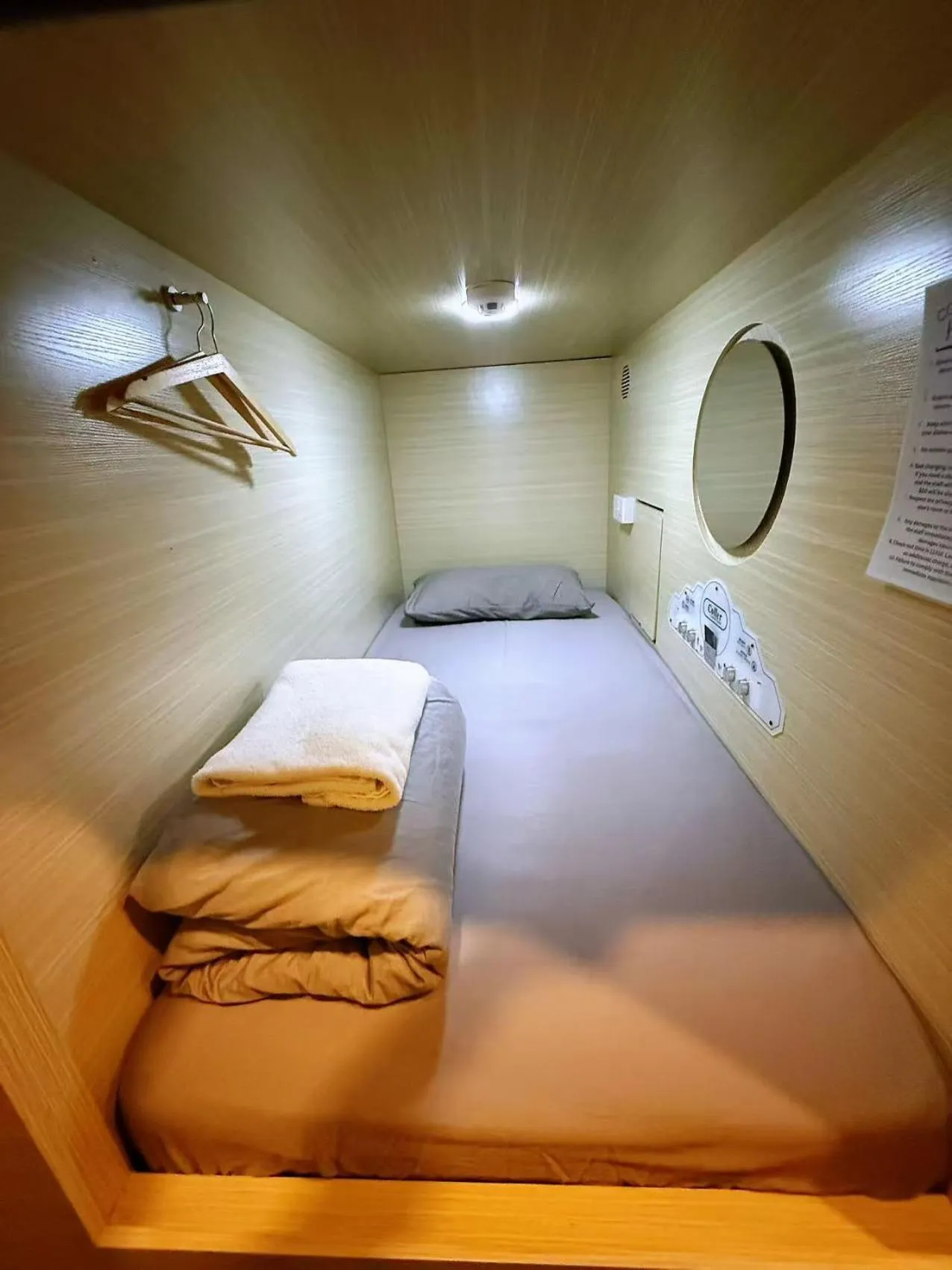 Bed in Coller Chinatown