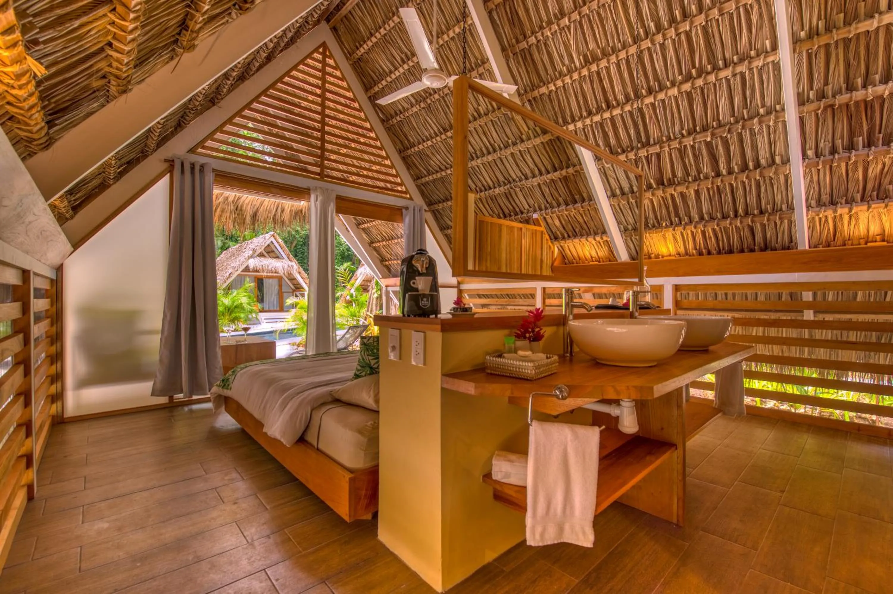 Bathroom in Shawandha Lodge