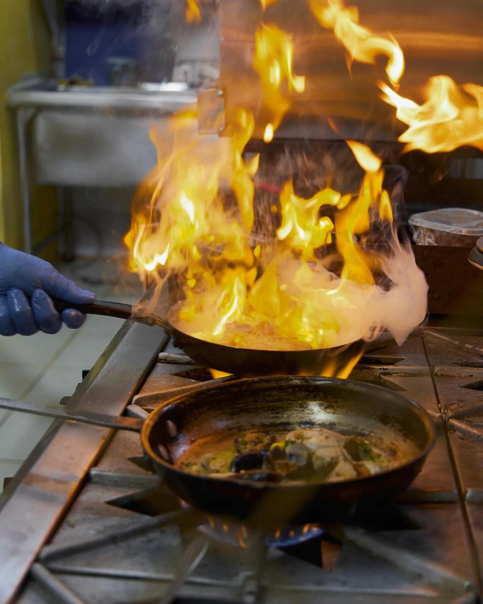 Restaurant/places to eat in Shawandha Lodge