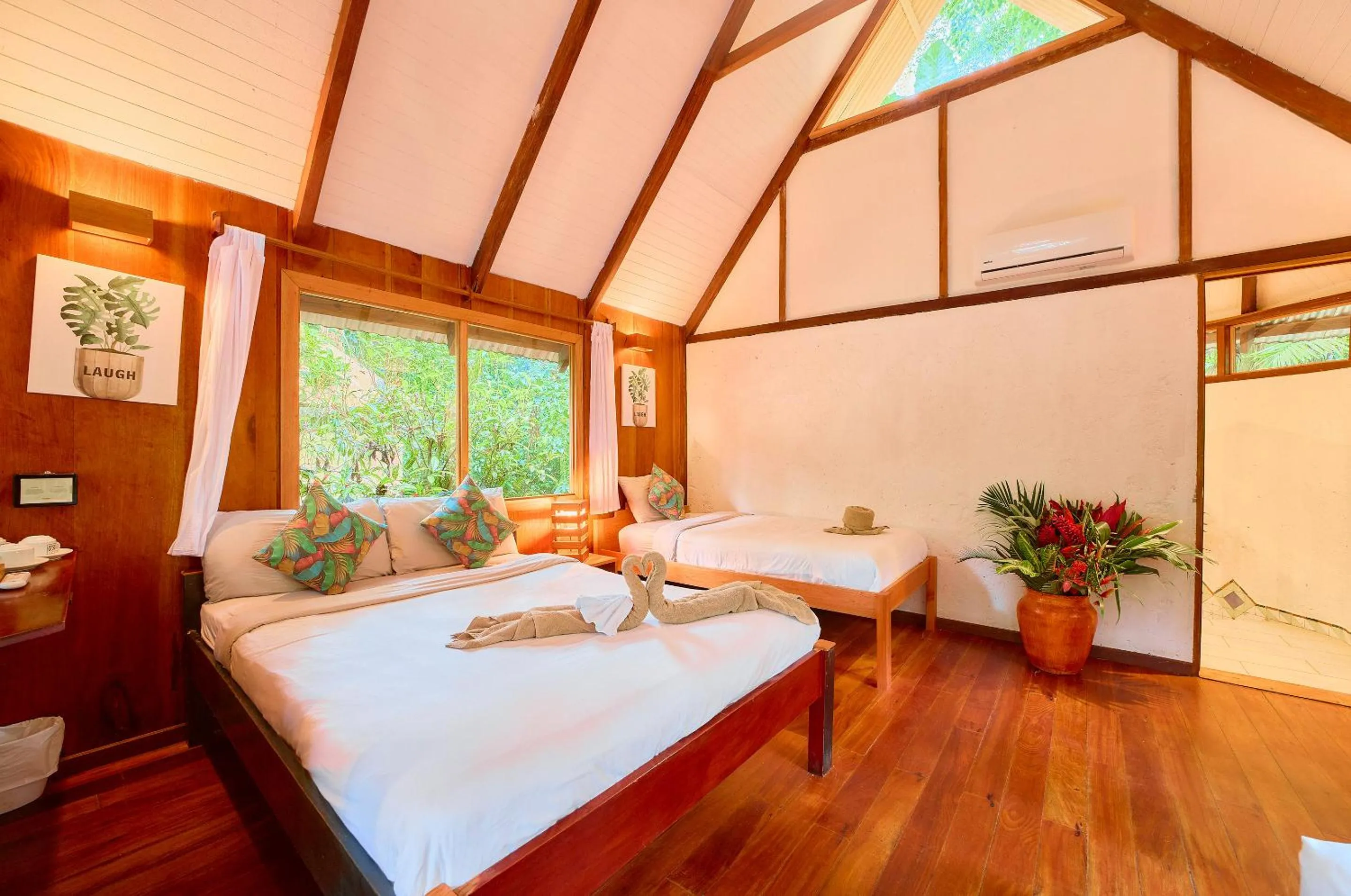 Bed in Shawandha Lodge