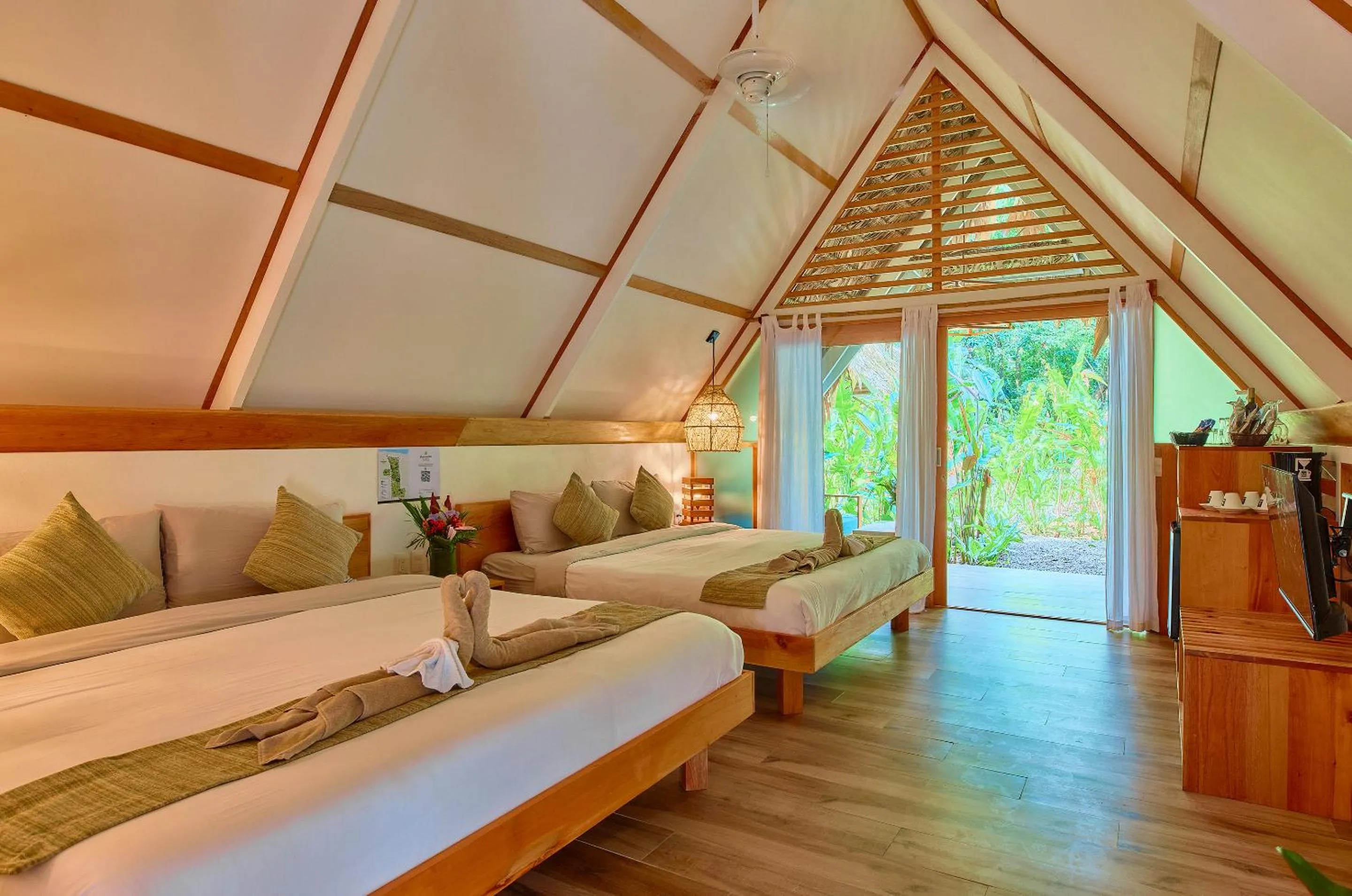 Bed in Shawandha Lodge