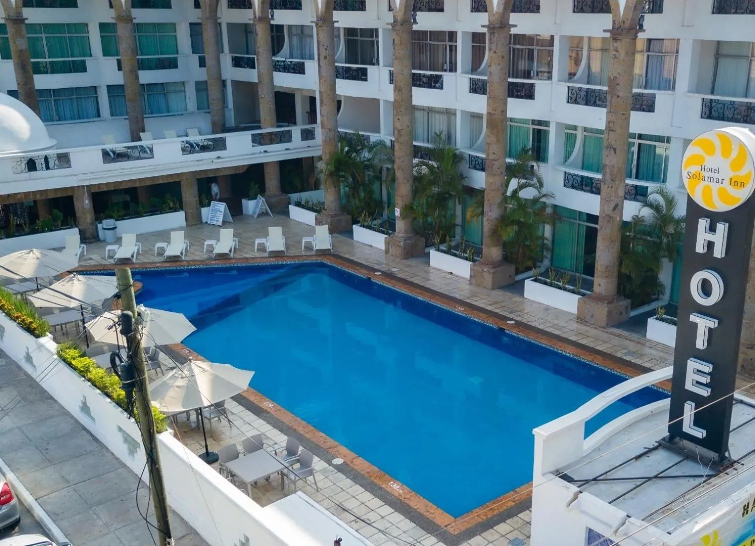 Swimming pool in Solamar Inn Mazatlan