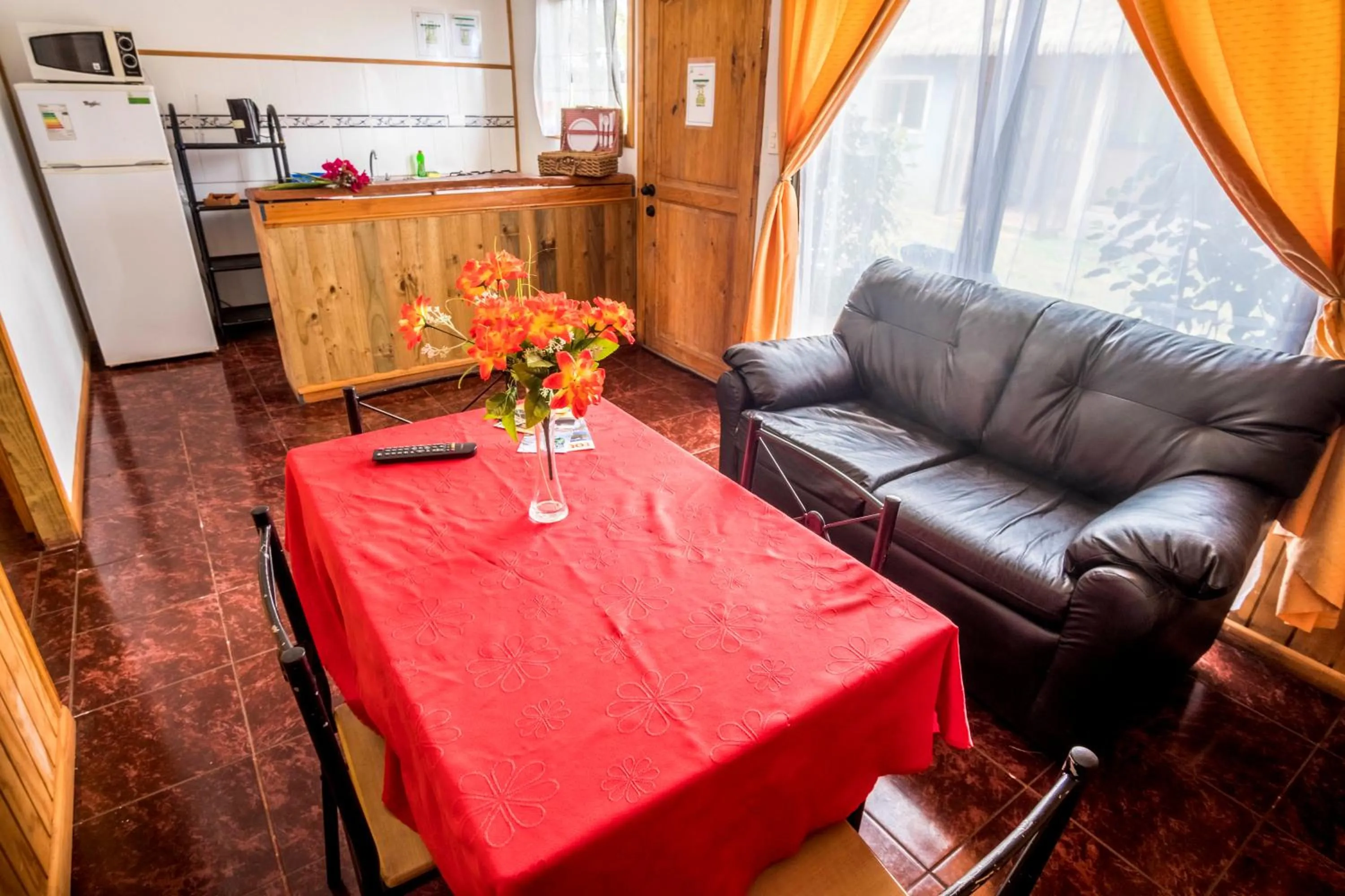Kitchen or kitchenette in Cabañas Henua Iti