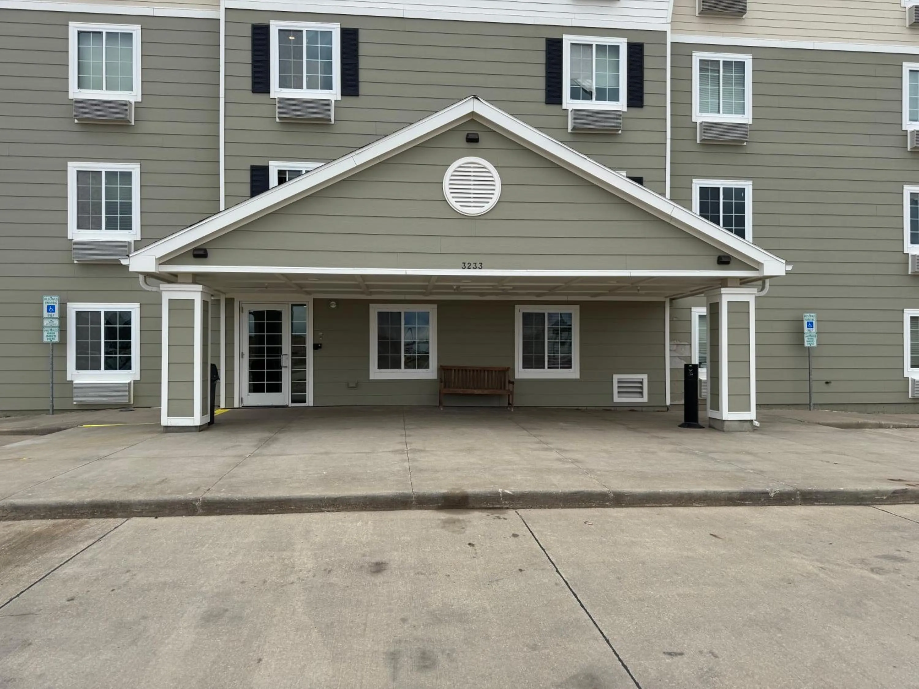 Property building in Baymont by Wyndham Dickinson