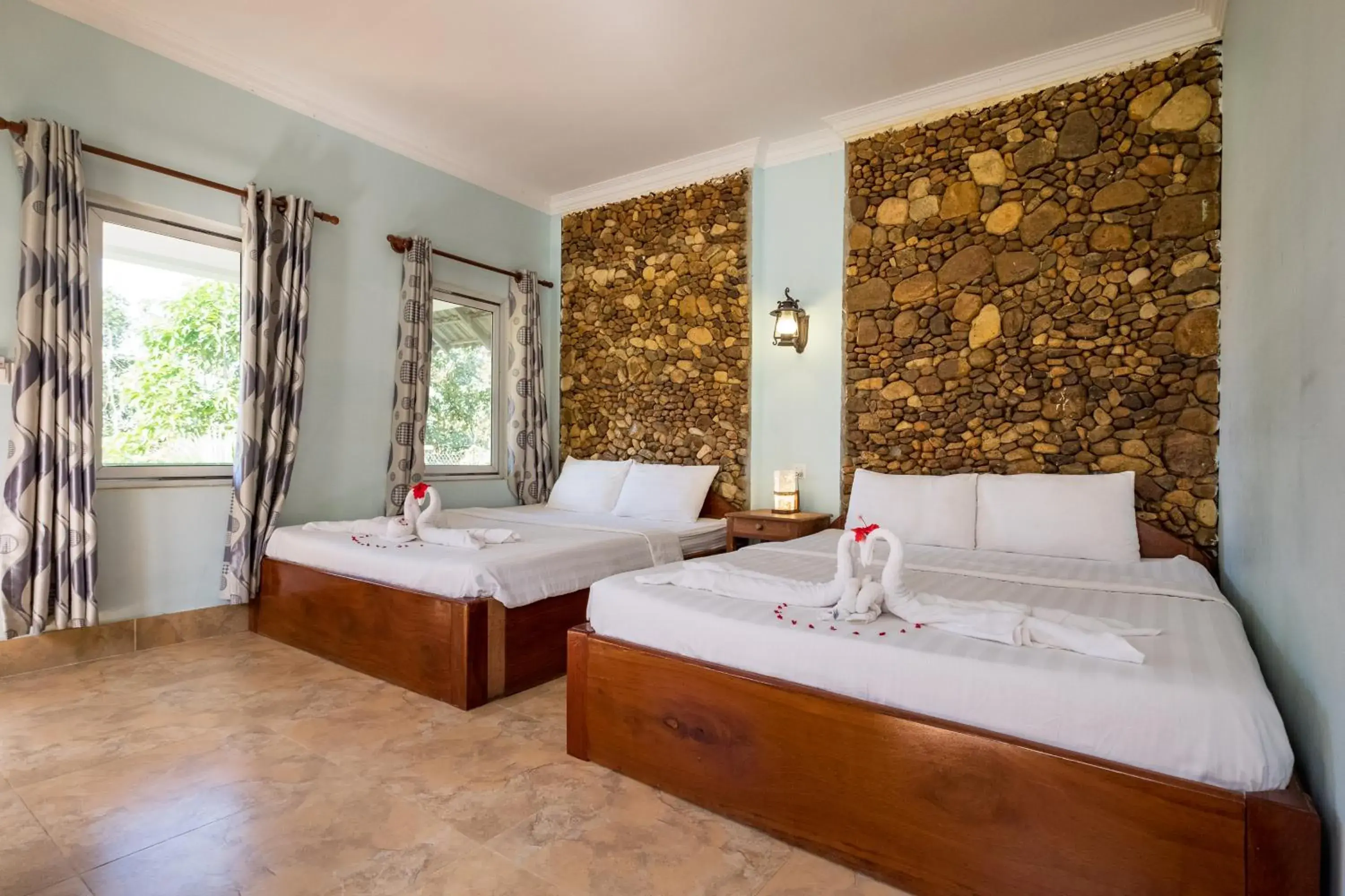 Deluxe Twin Bungalow with Mountain View in Kep Bungalows Deluxe Twin Bungalow with Mountain View in Kep Bungalows