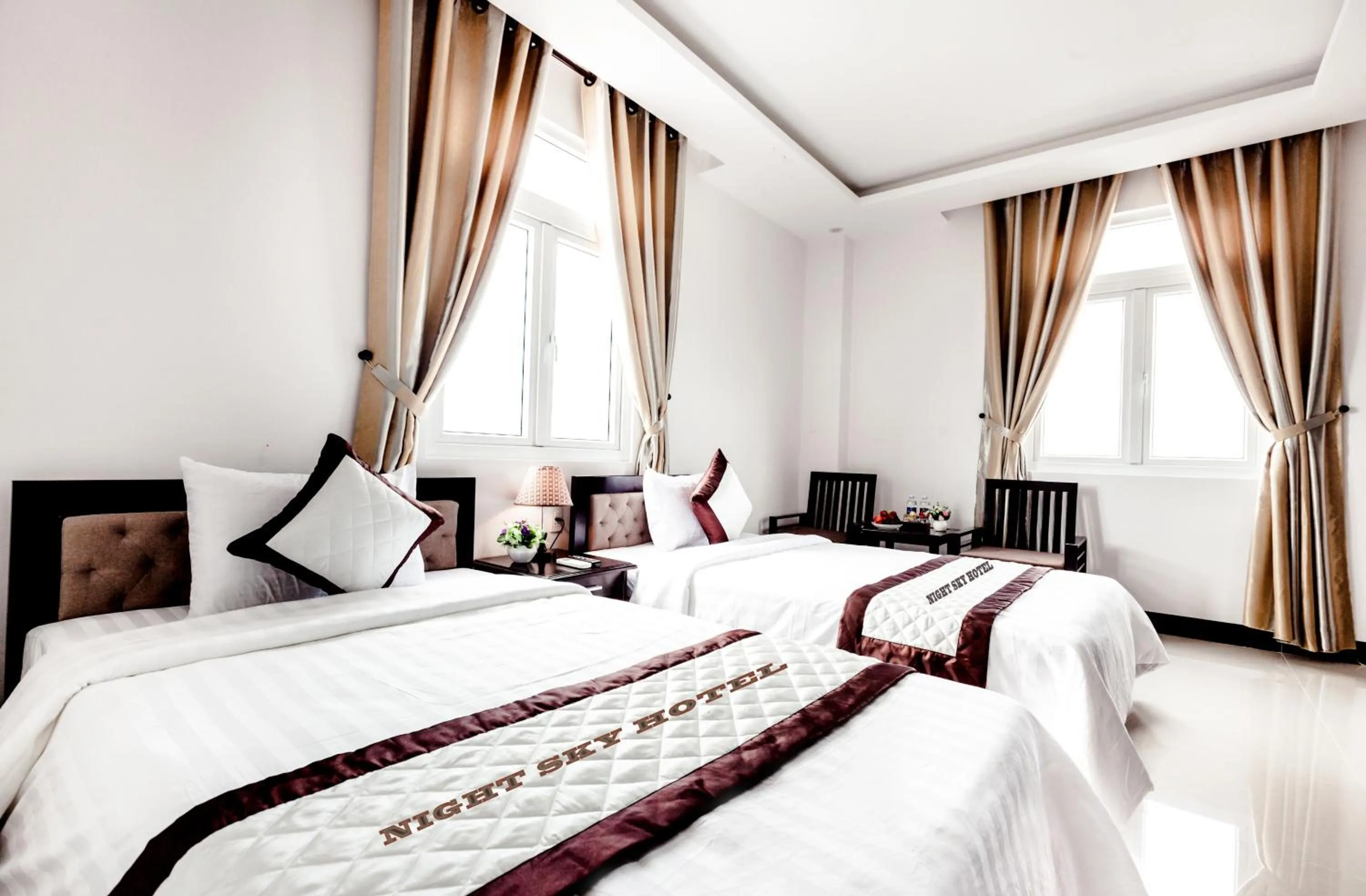 Day, Bed in Night Sky Hotel