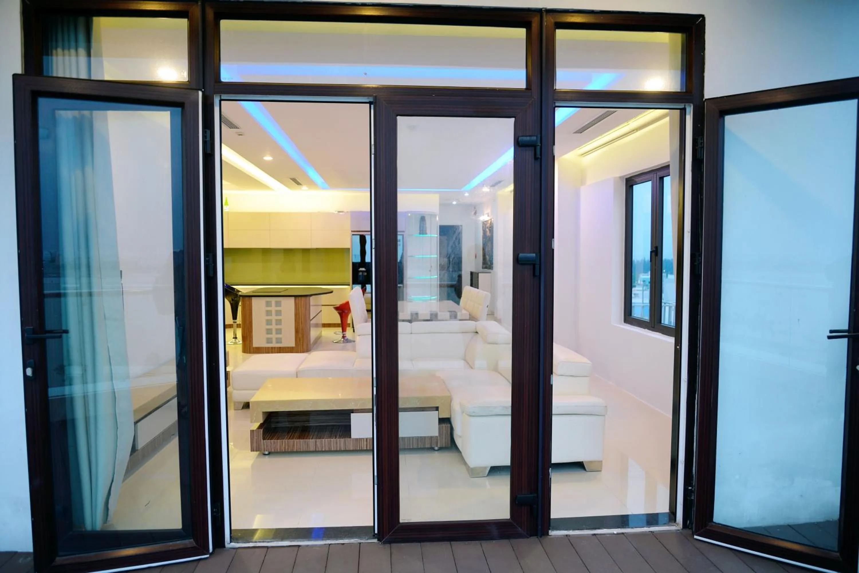 Bed in Night Sky Hotel