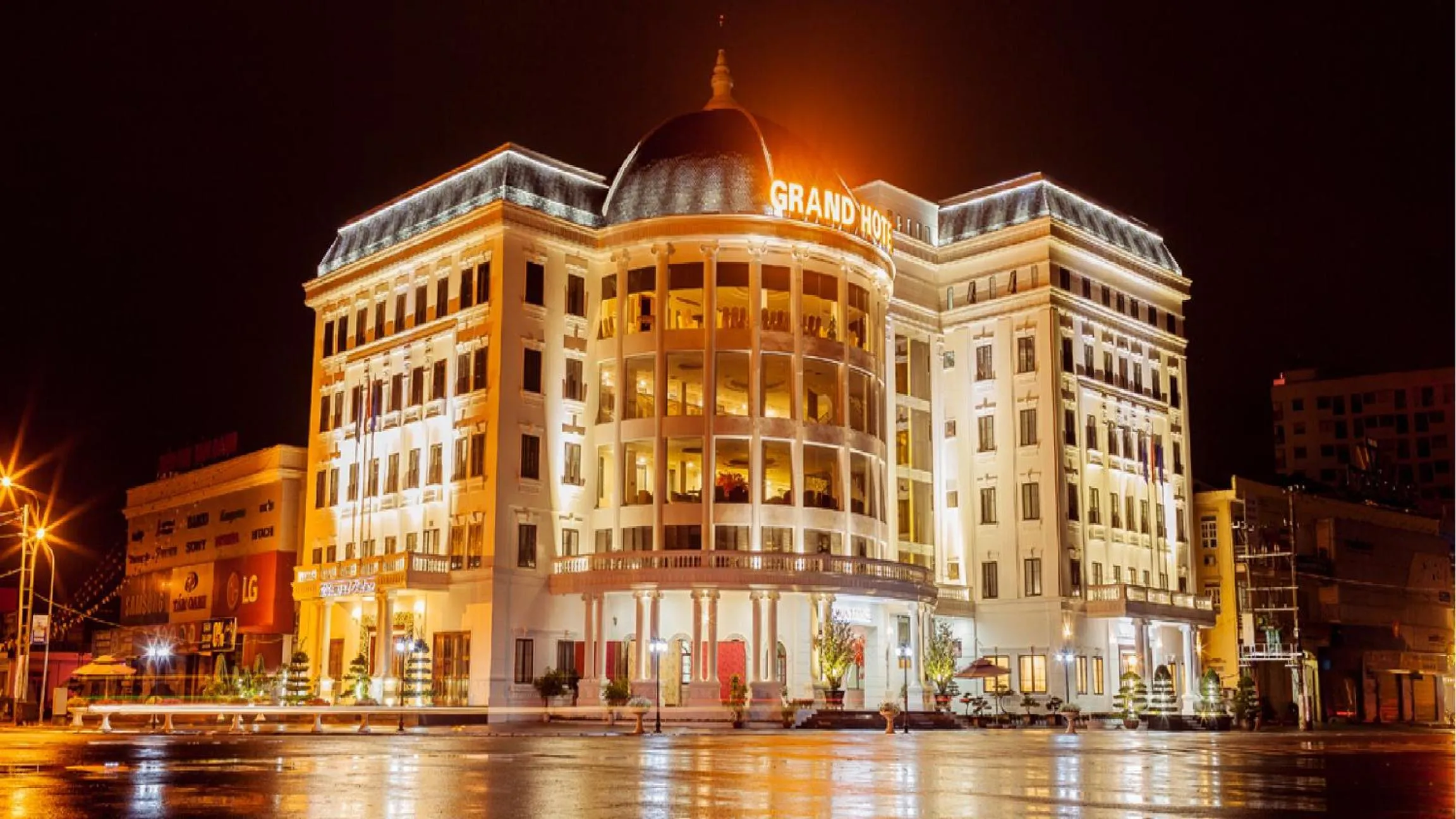 Property building in Grand Hotel