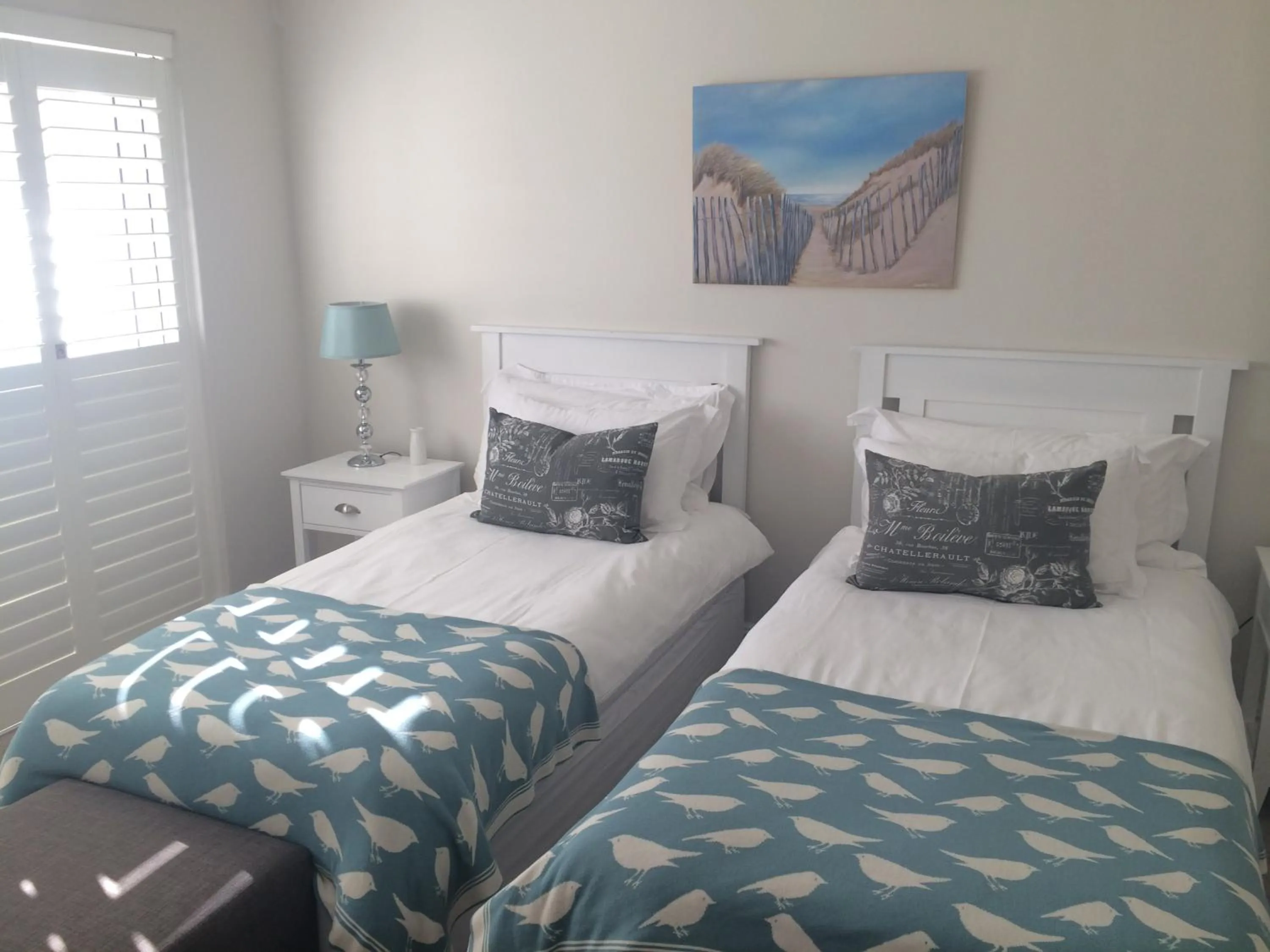 Bedroom, Bed in Bollard Bay House