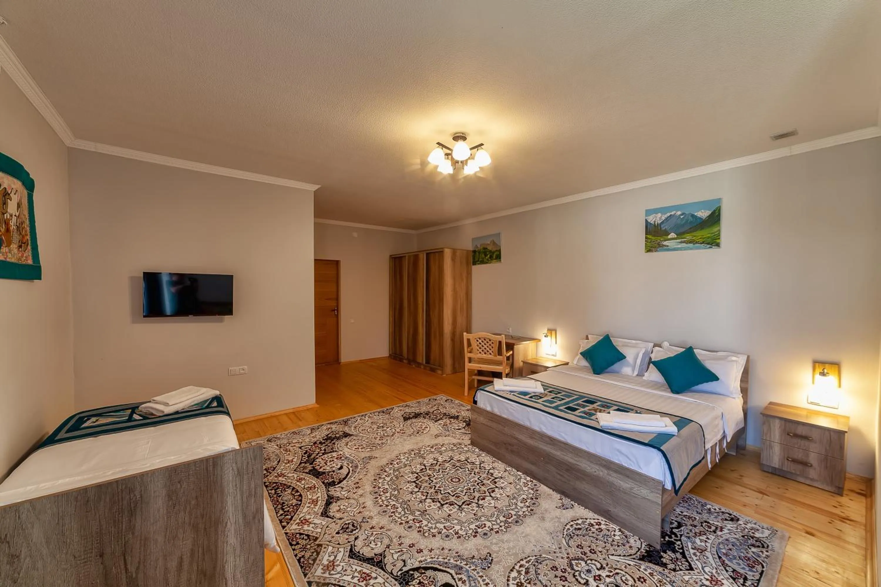 Communal lounge/ TV room in TES Hotel