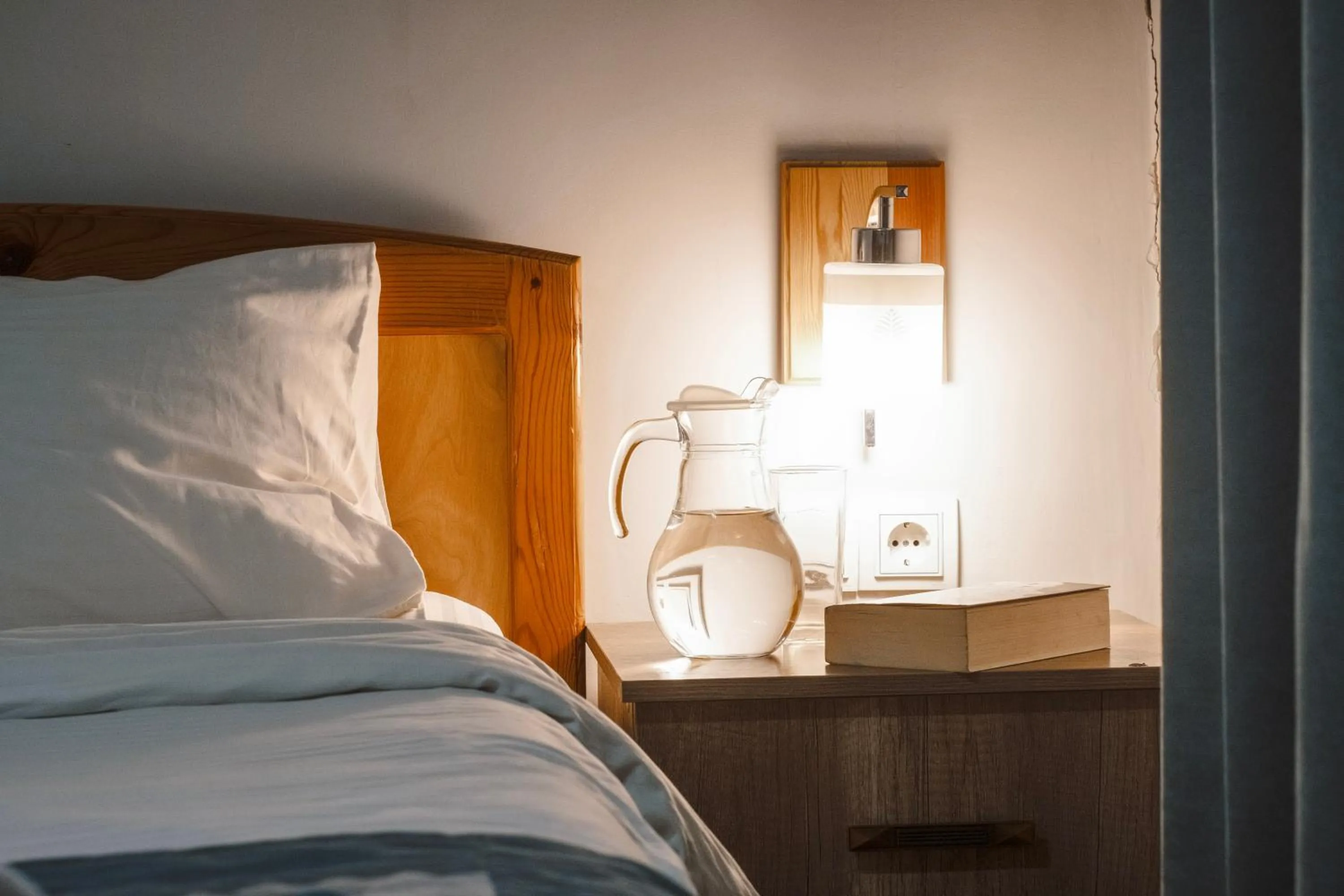 Photo of the whole room in TES Hotel