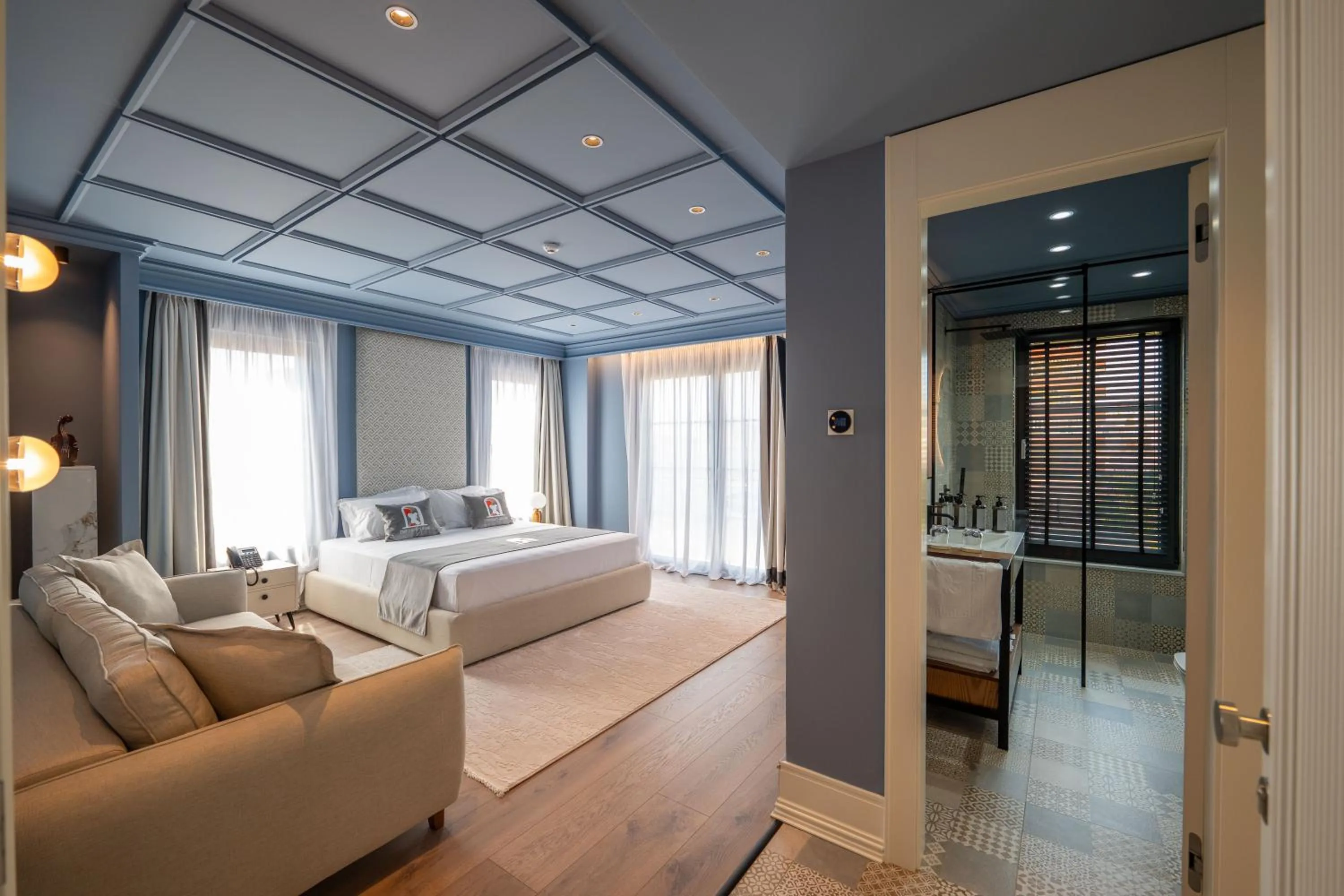 The Collector Hotel Boutique