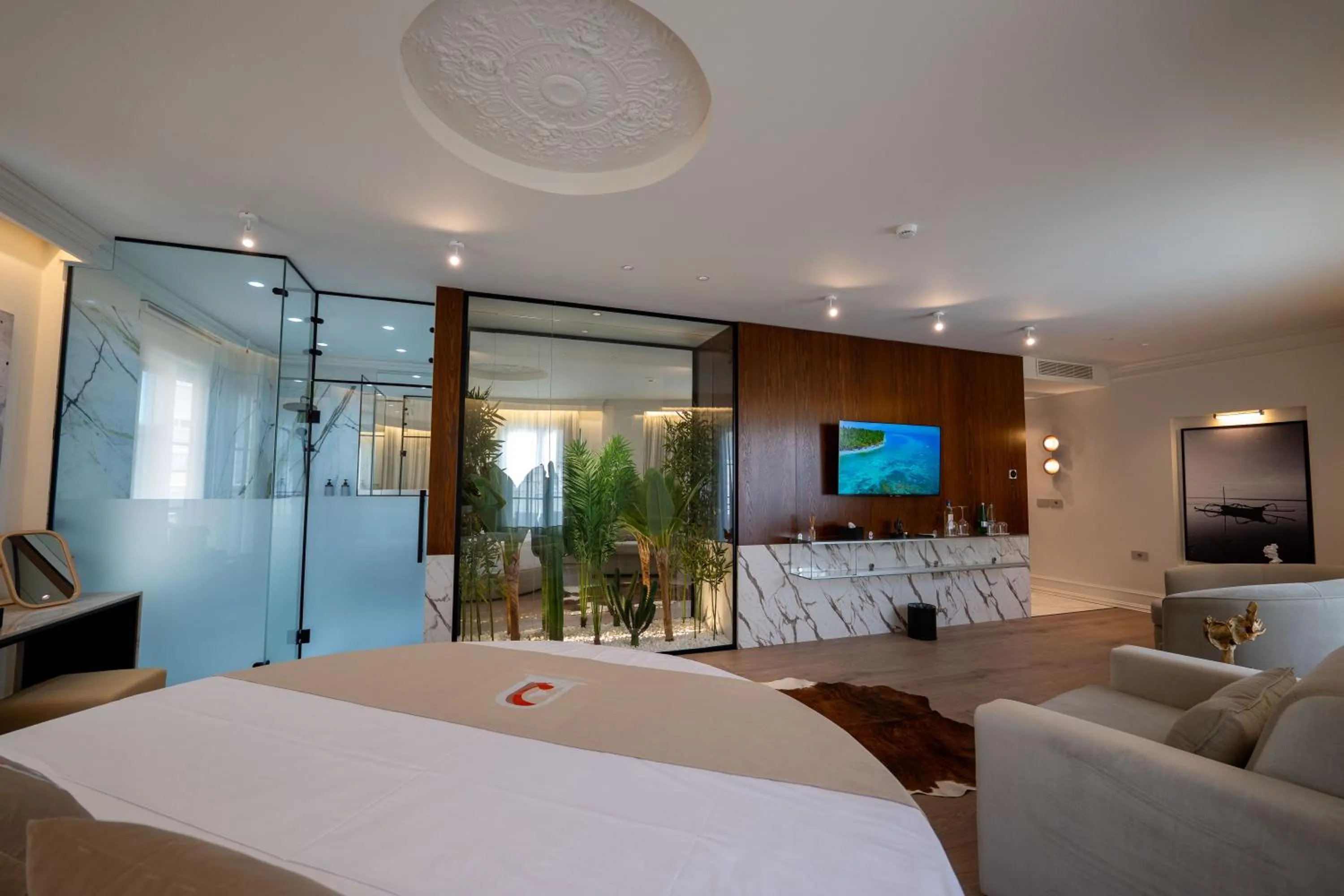 The Collector Hotel Boutique