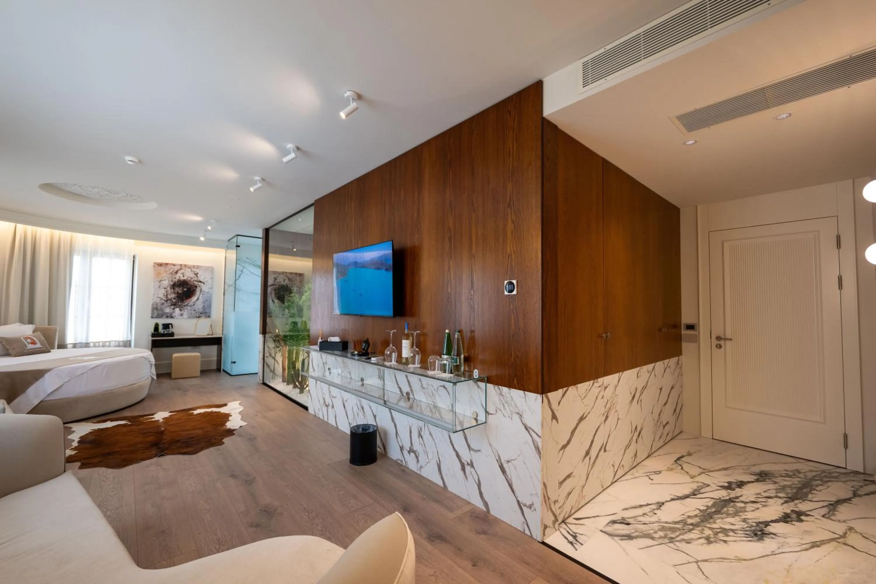 The Collector Hotel Boutique