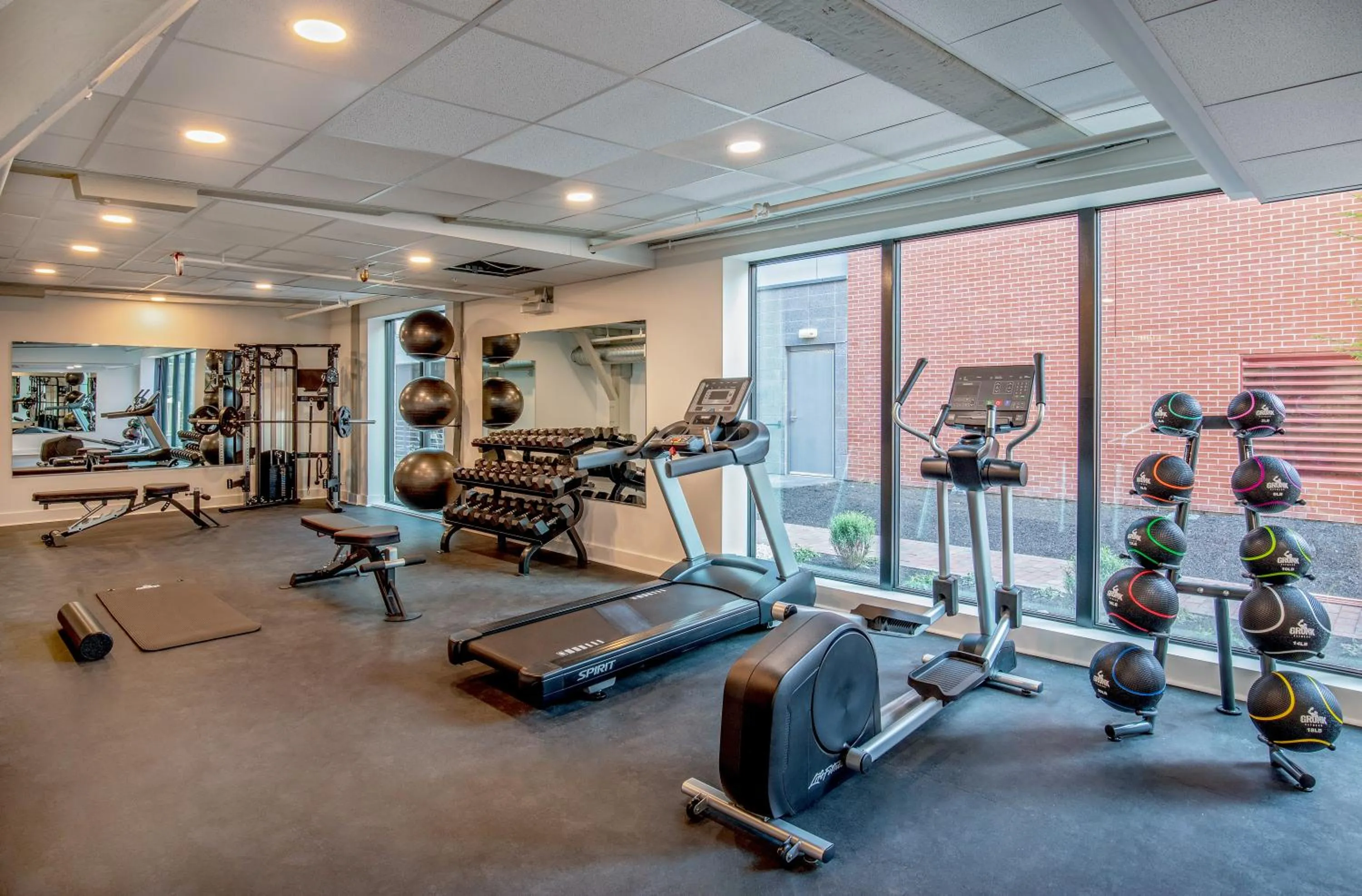 Fitness centre/facilities in The Weldon Hotel