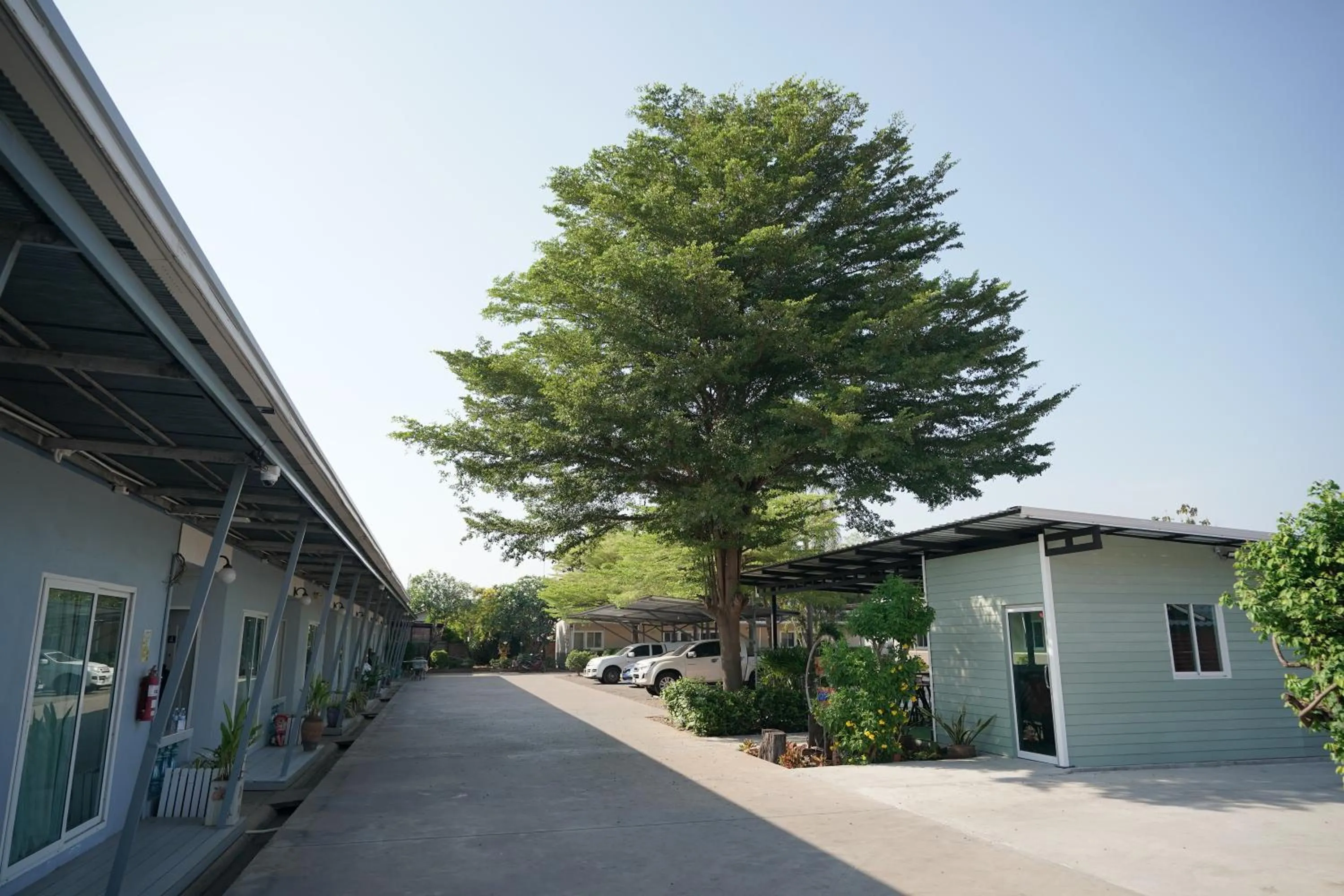 Property building in Baan Sabuy Jung