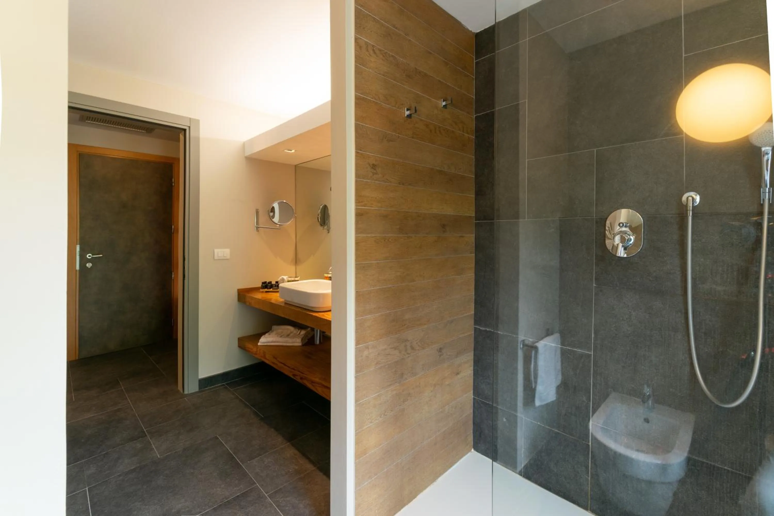 Shower in Admiral Park Hotel by Falco D'Oro Hotels
