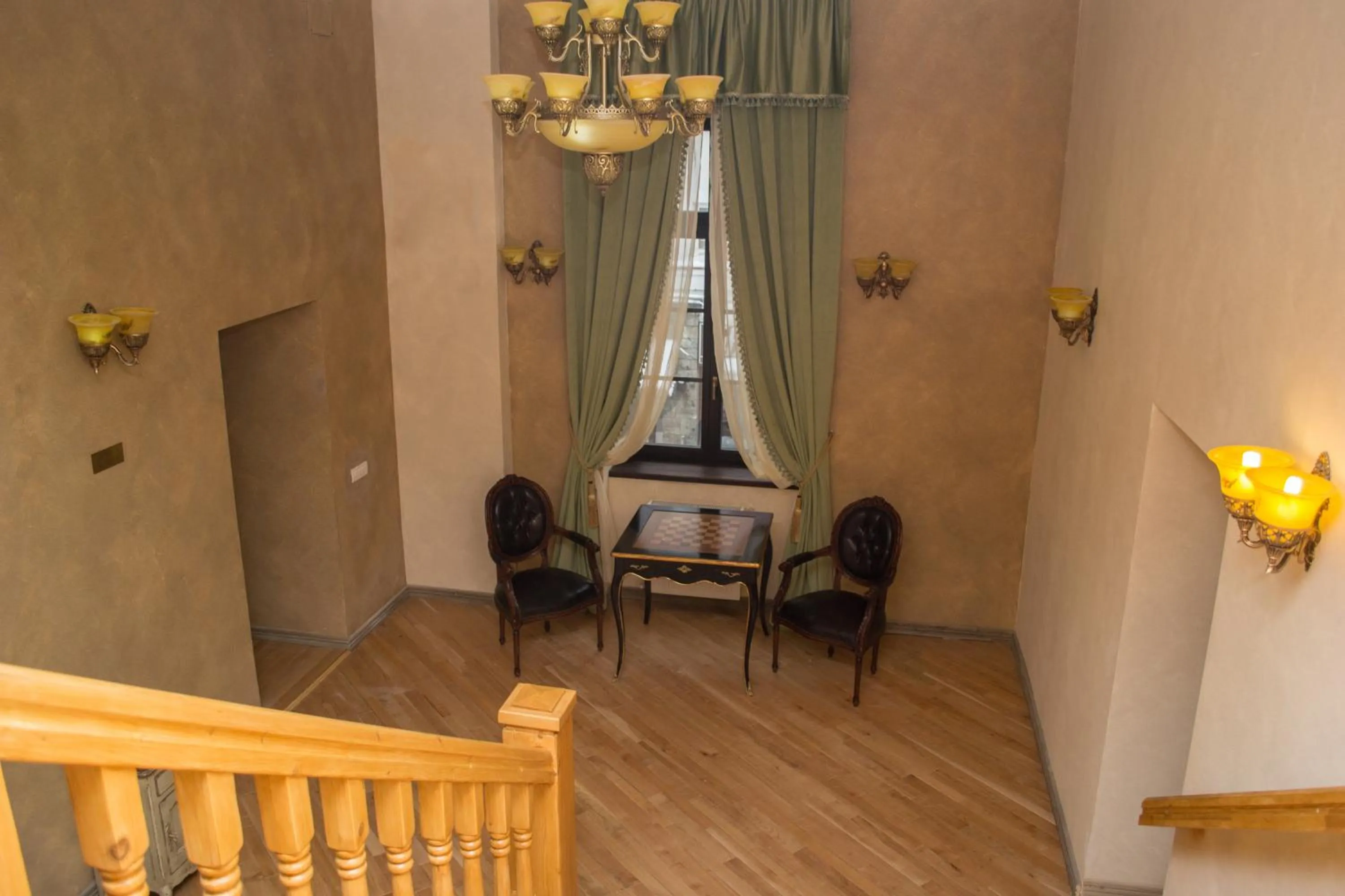 Game Room in Regal 1880