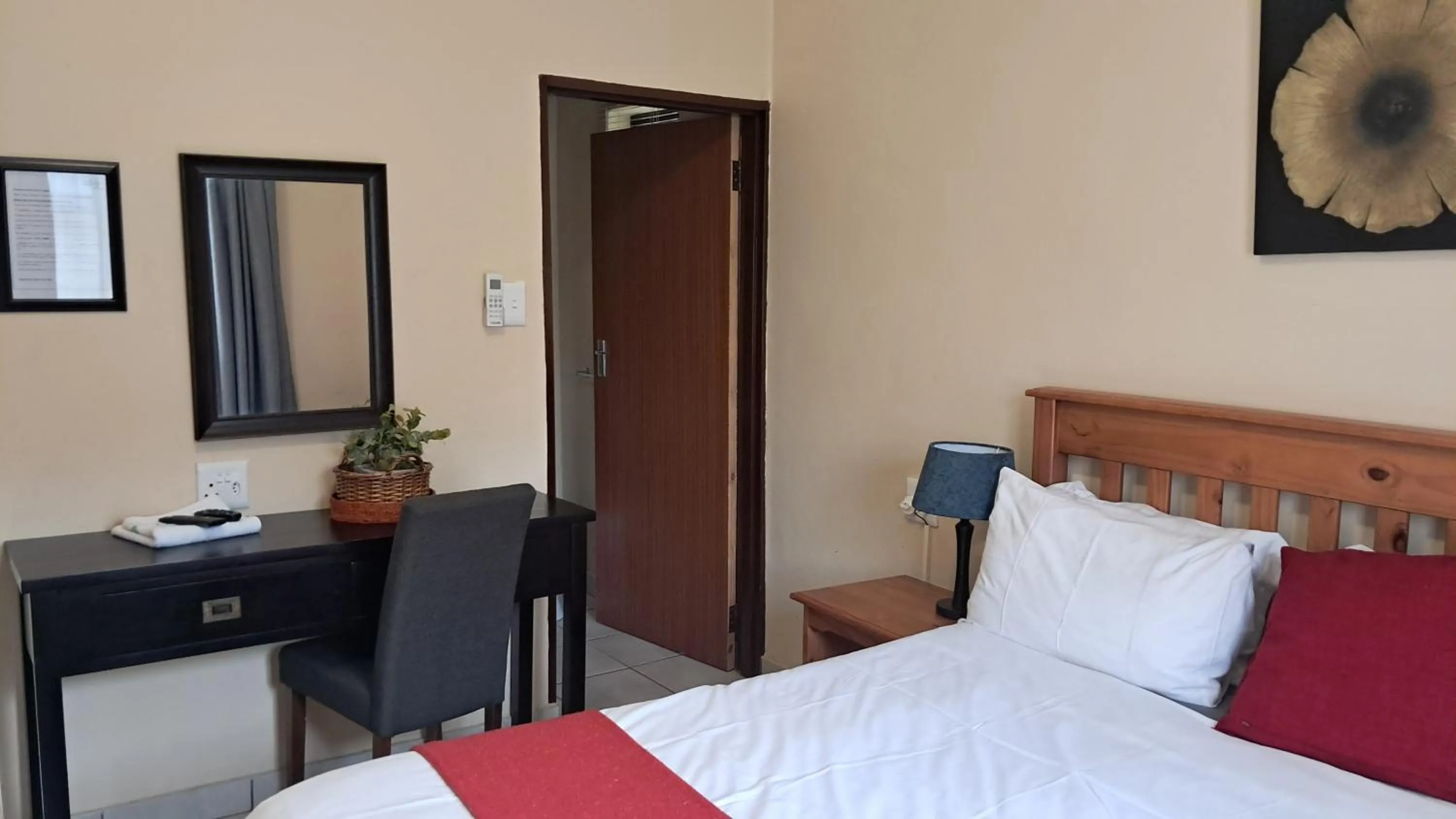 View (from property/room), Bed in Sand River Cottages