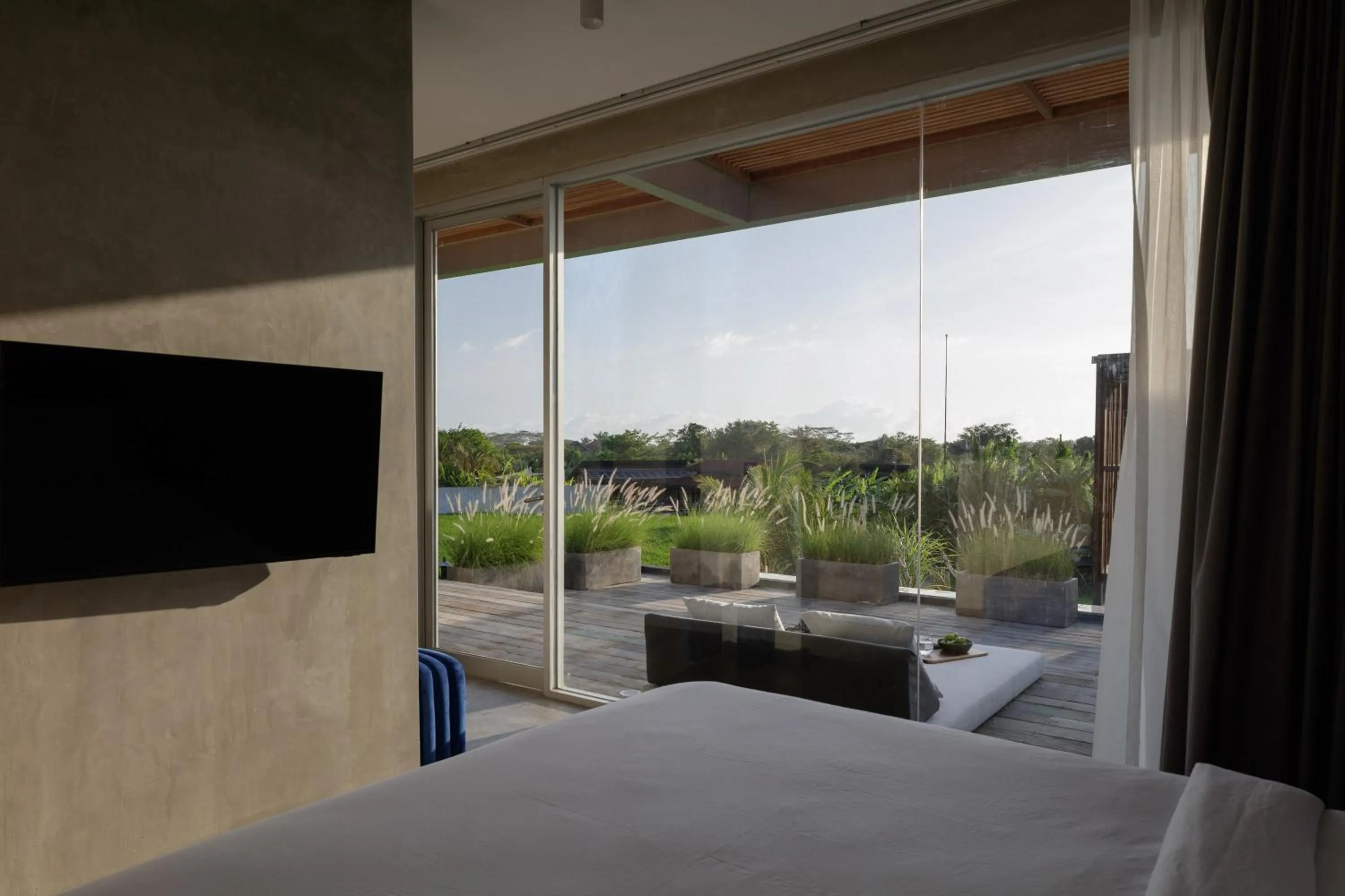 TV and multimedia, Bed in Unit Space Village