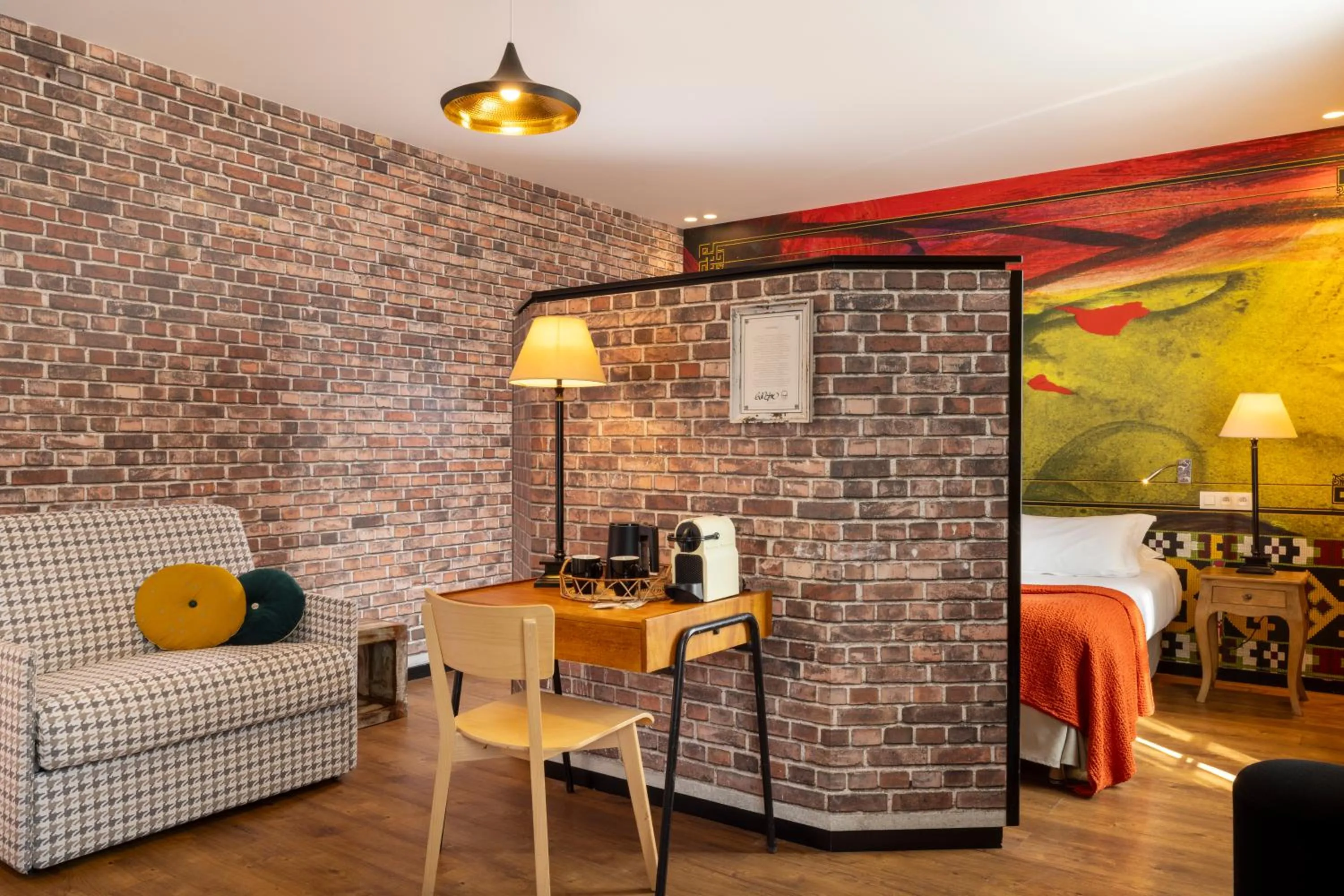 Bed in Hotel L’Antoine