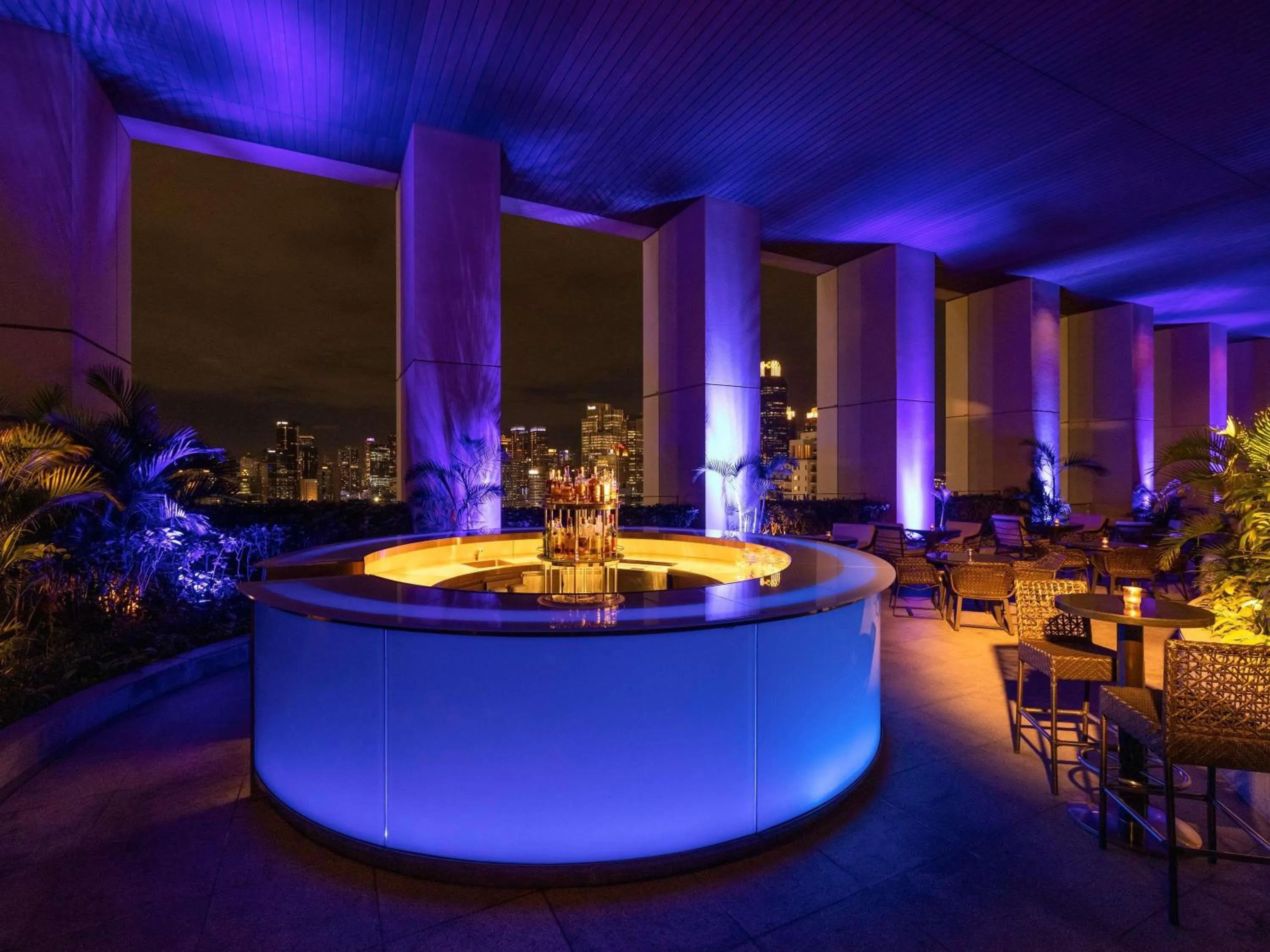 Lounge or bar in Fairmont Jakarta