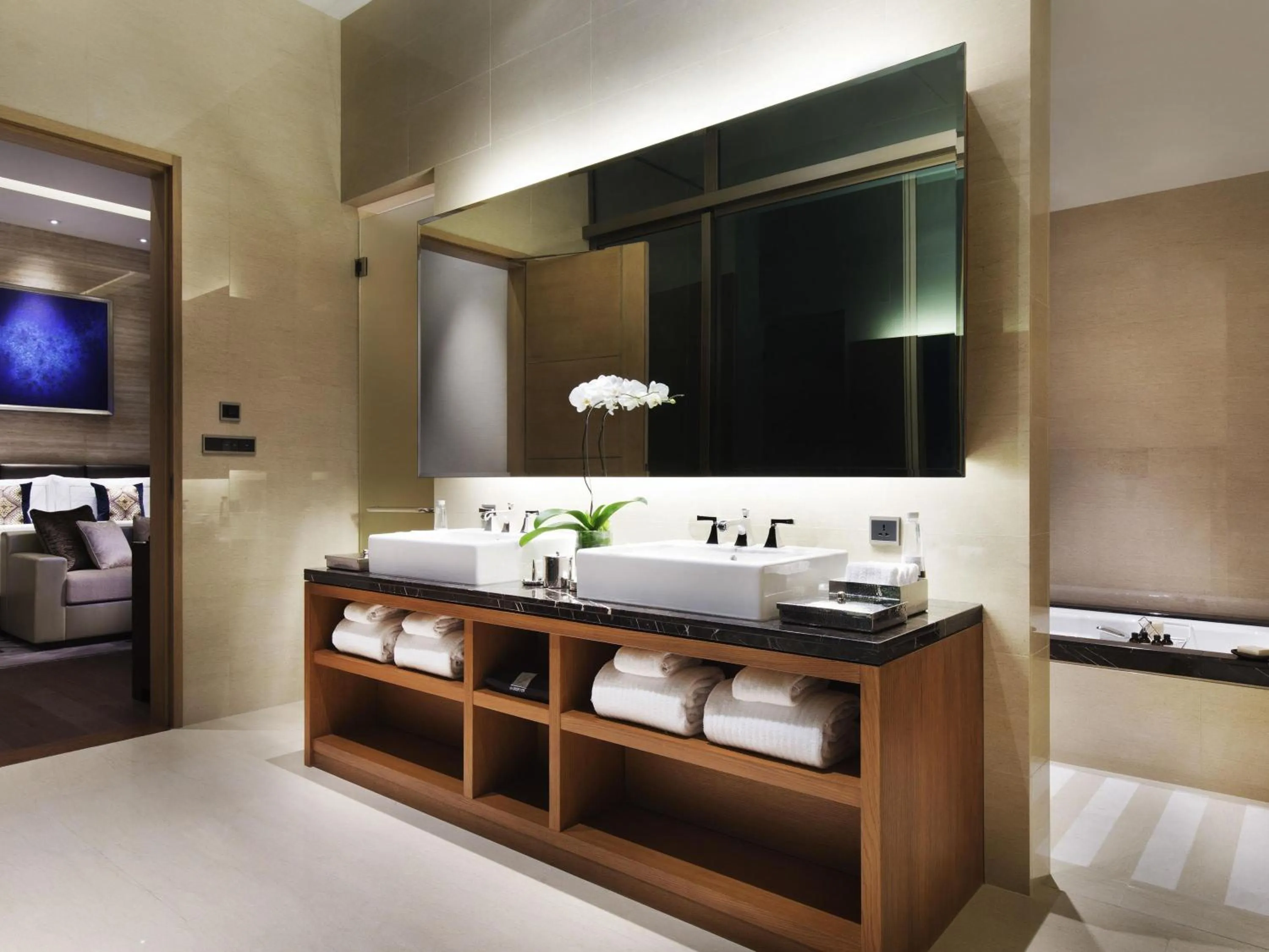 Bedroom in Fairmont Jakarta