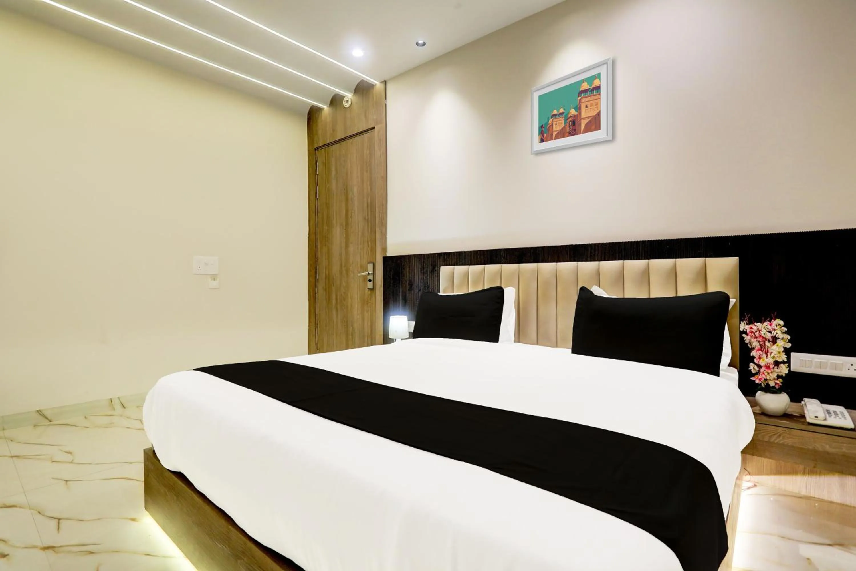 Bedroom, Bed in Collection O THE PARK LANE