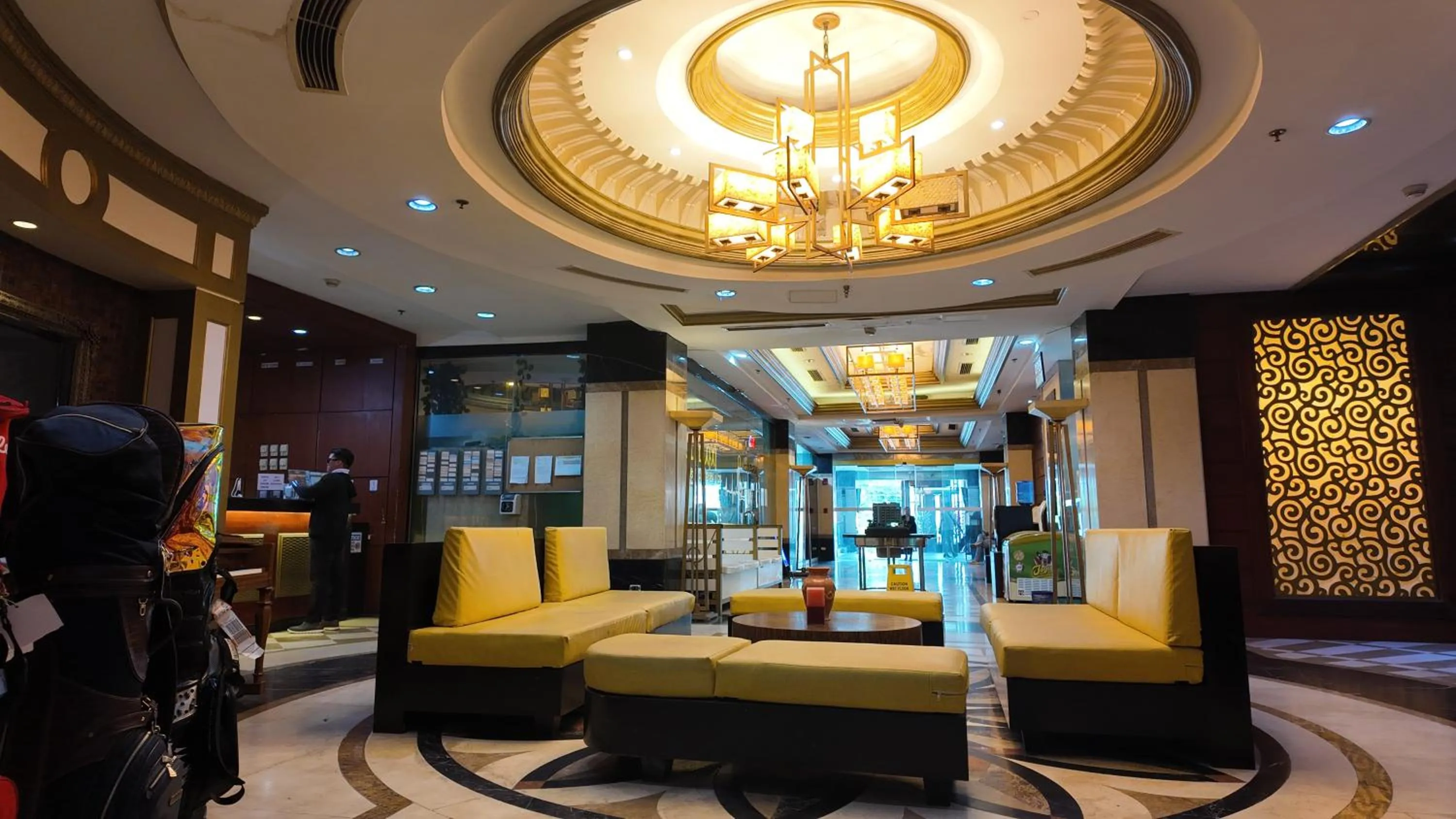 TV and multimedia in Kay Hotel and Residences