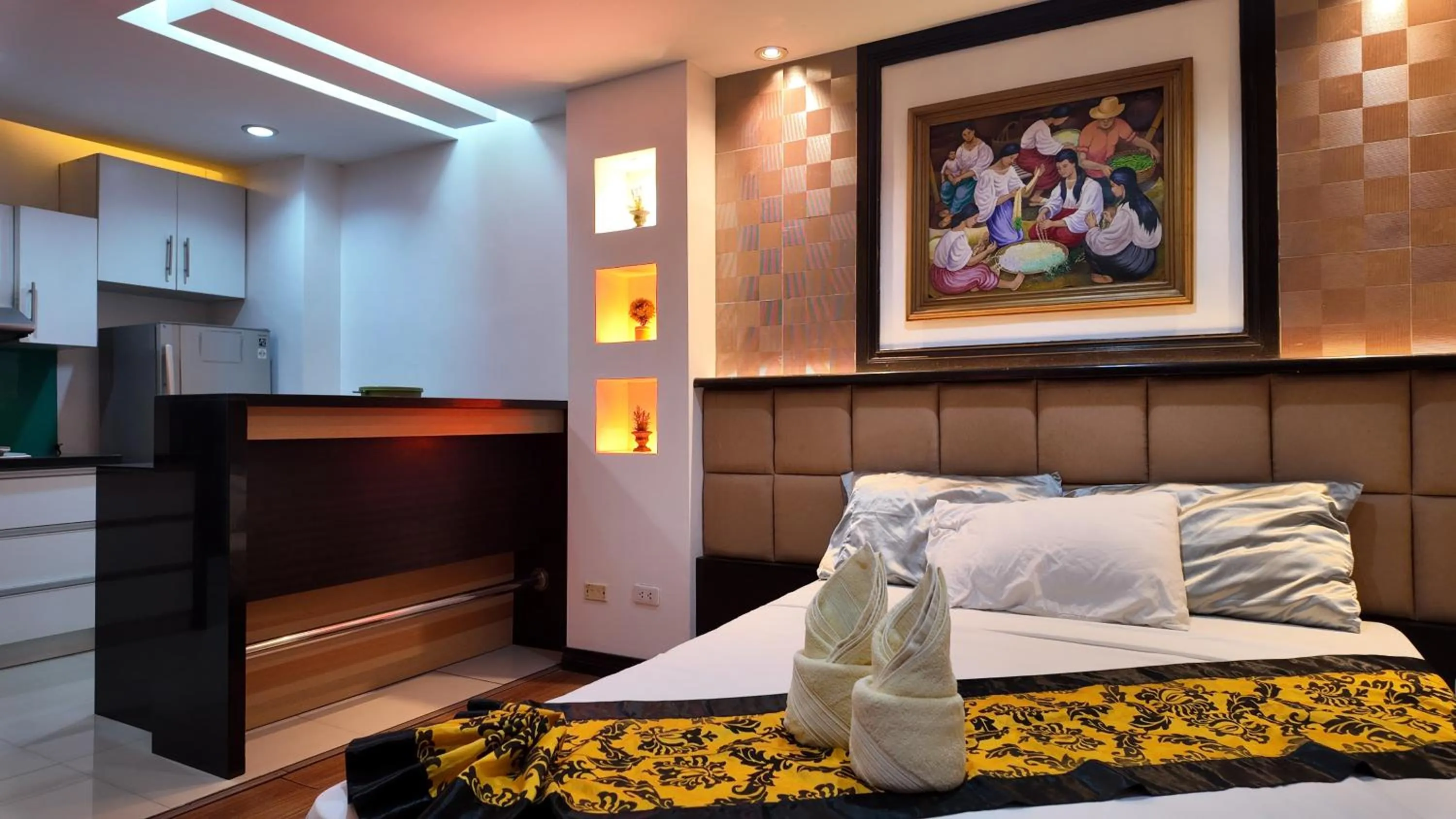 Bed in Kay Hotel and Residences