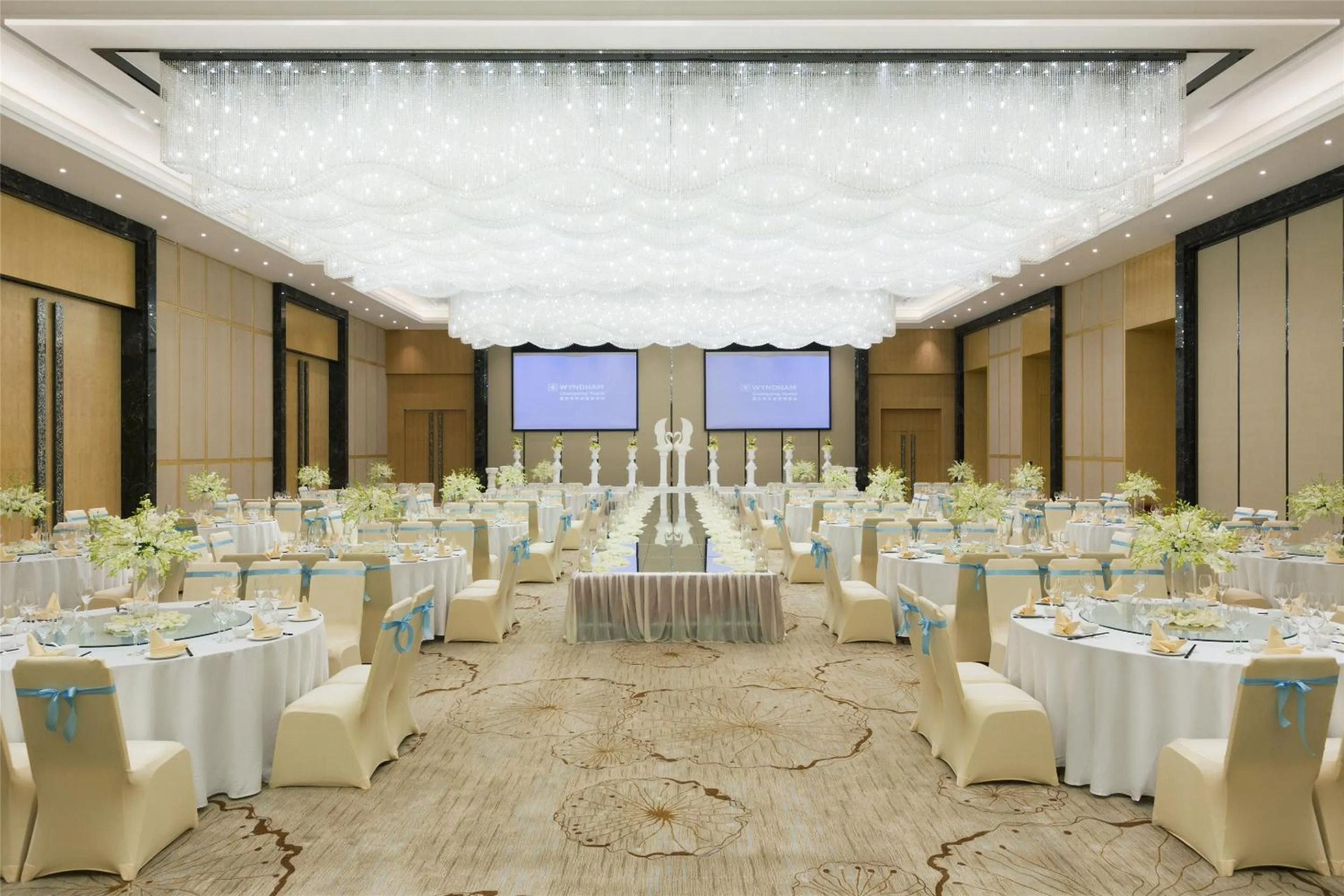 Banquet/Function facilities in Wyndham Chongqing Yuelai