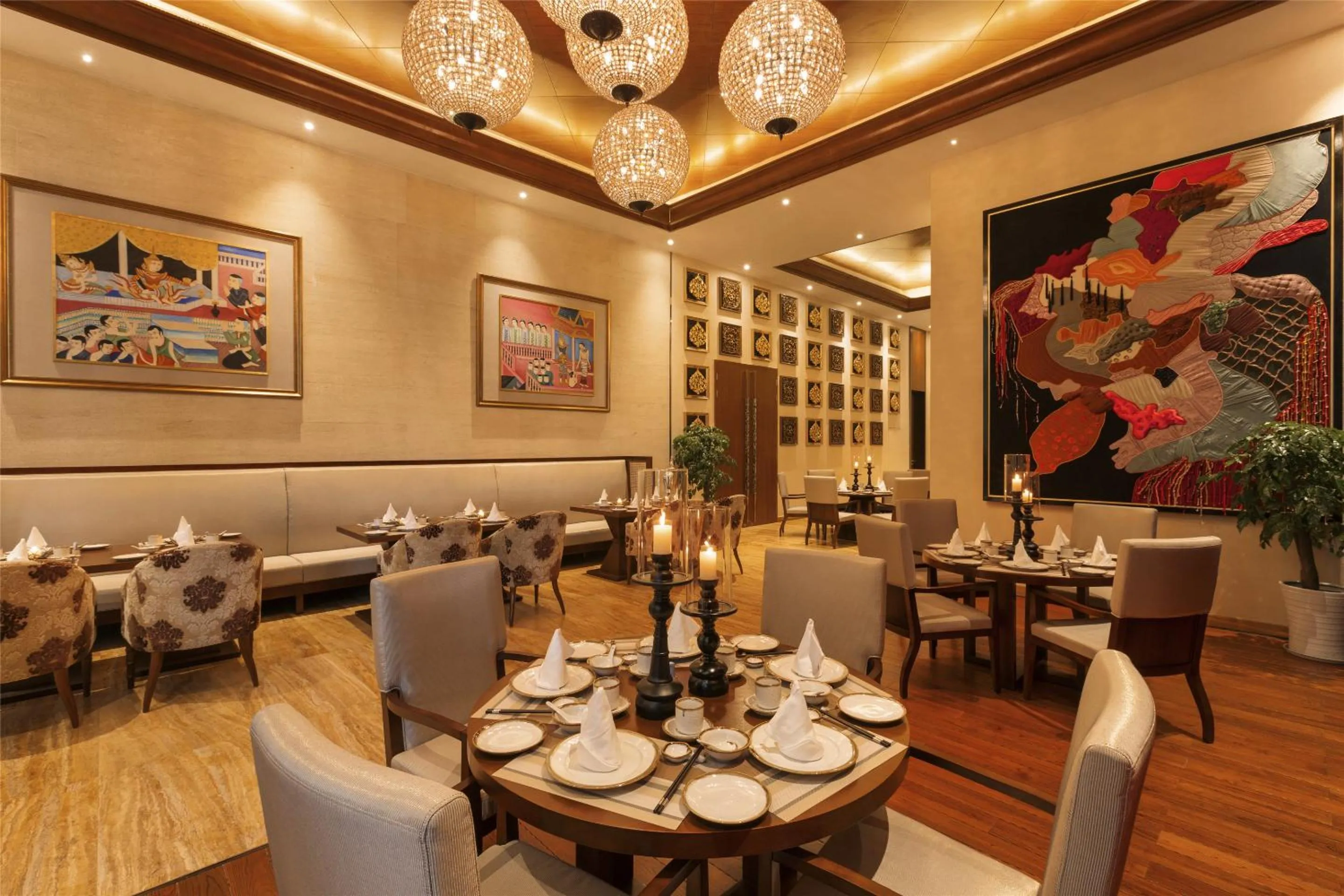 Restaurant/places to eat in Wyndham Chongqing Yuelai