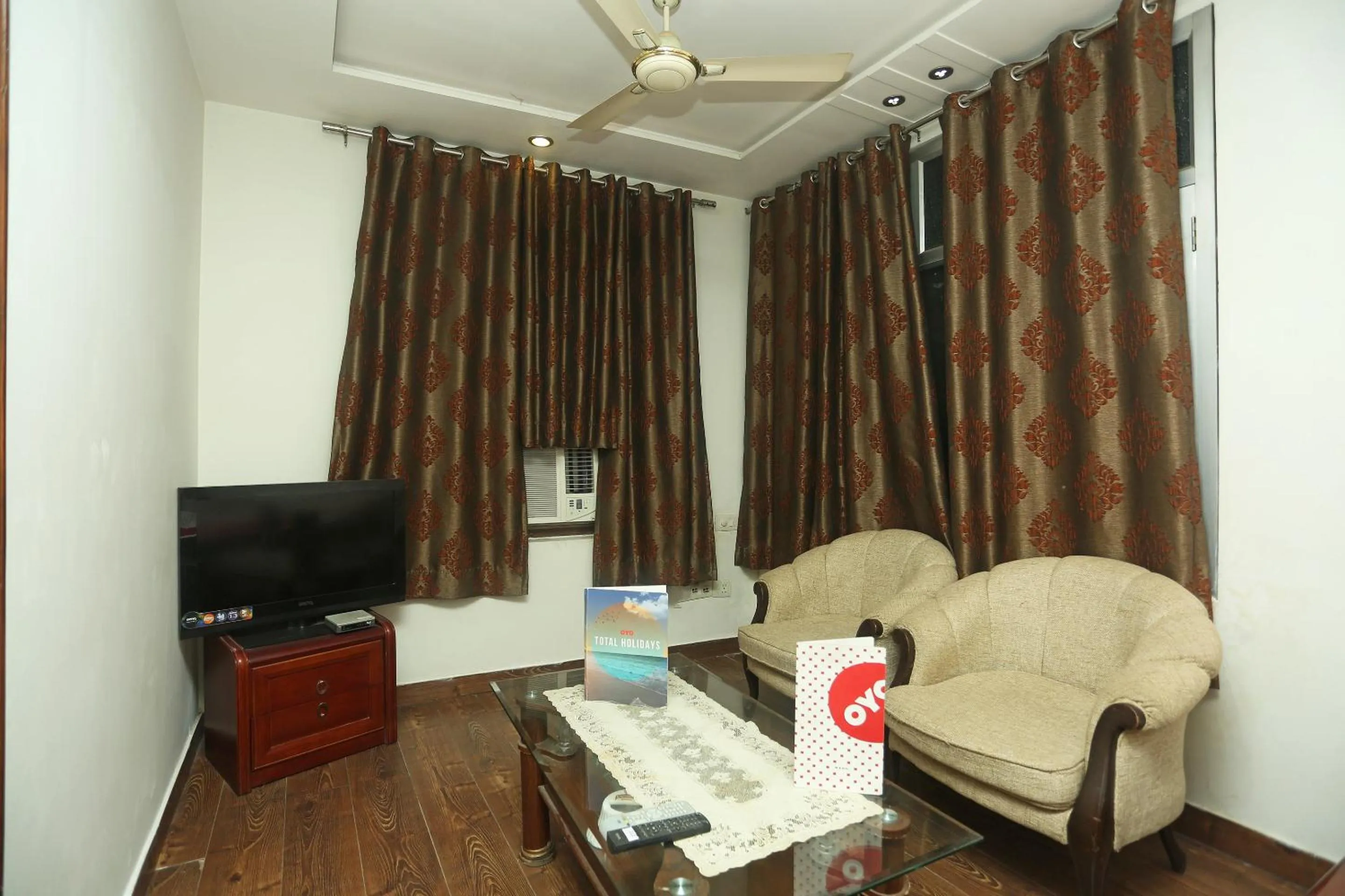 Lobby or reception in Hotel O Sai President