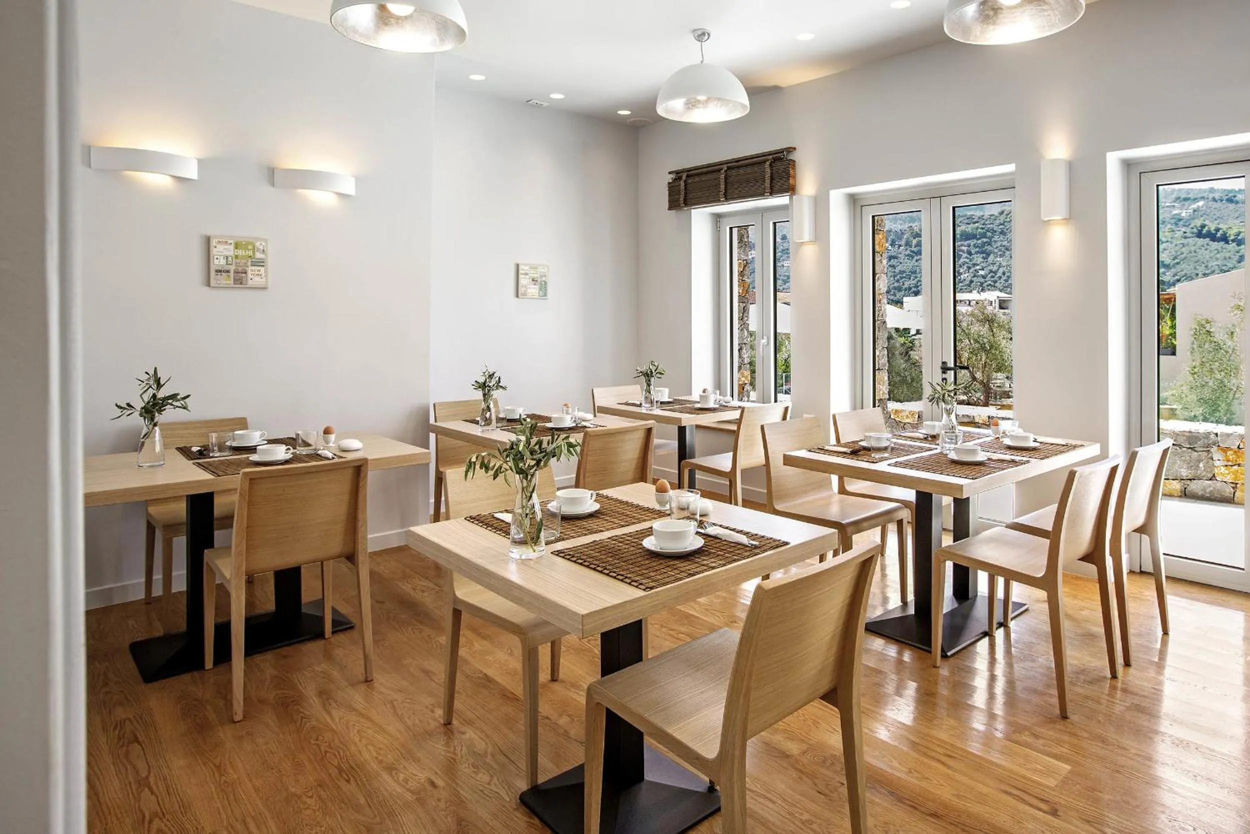 Lounge or bar in Mystery Skiathos Luxury Residence